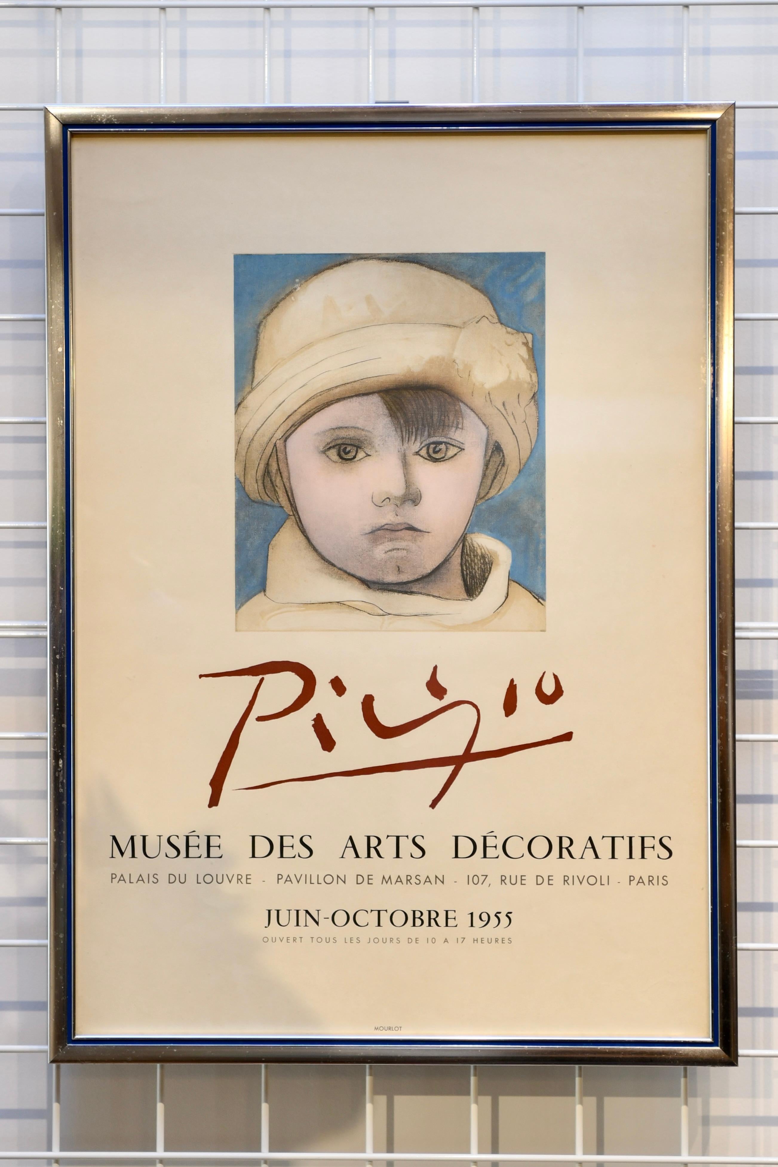 1955 Musee des Arts Decoratifs Picasso exhibition poster. Printed by Mourlot. Dimensions: 27.25