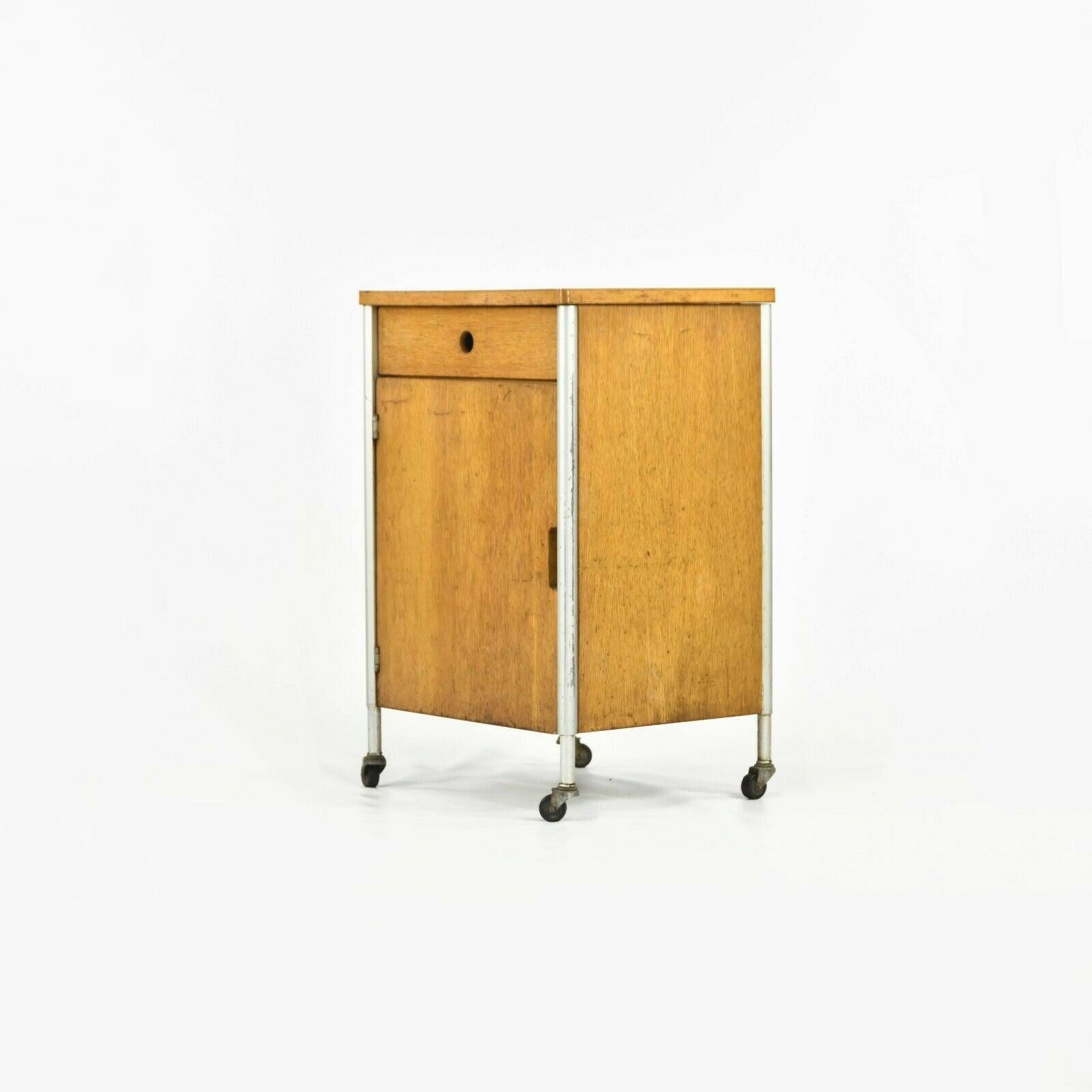 Mid-20th Century 1955 Raymond Loewy for Hill Rom Co Rolling Bar / Utility Cart / Bedside Cabinet For Sale