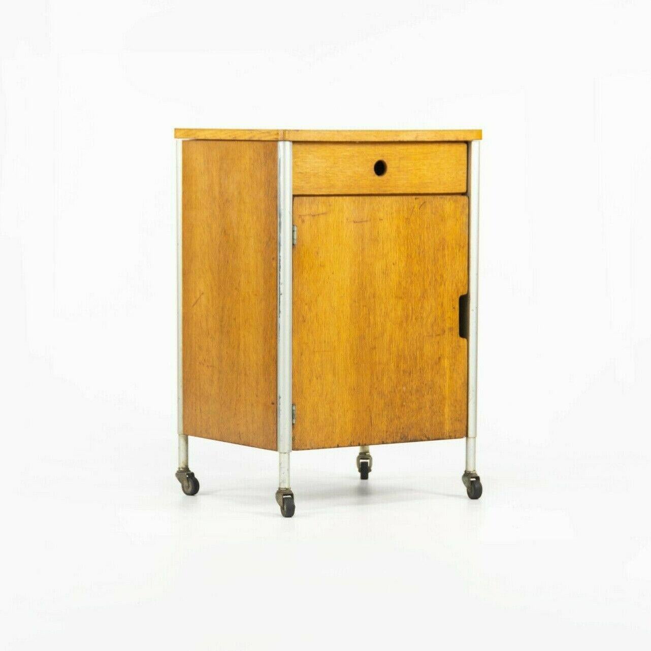 1955 Raymond Loewy for Hill Rom Co Rolling Bar / Utility Cart / Bedside Cabinet In Good Condition For Sale In Philadelphia, PA