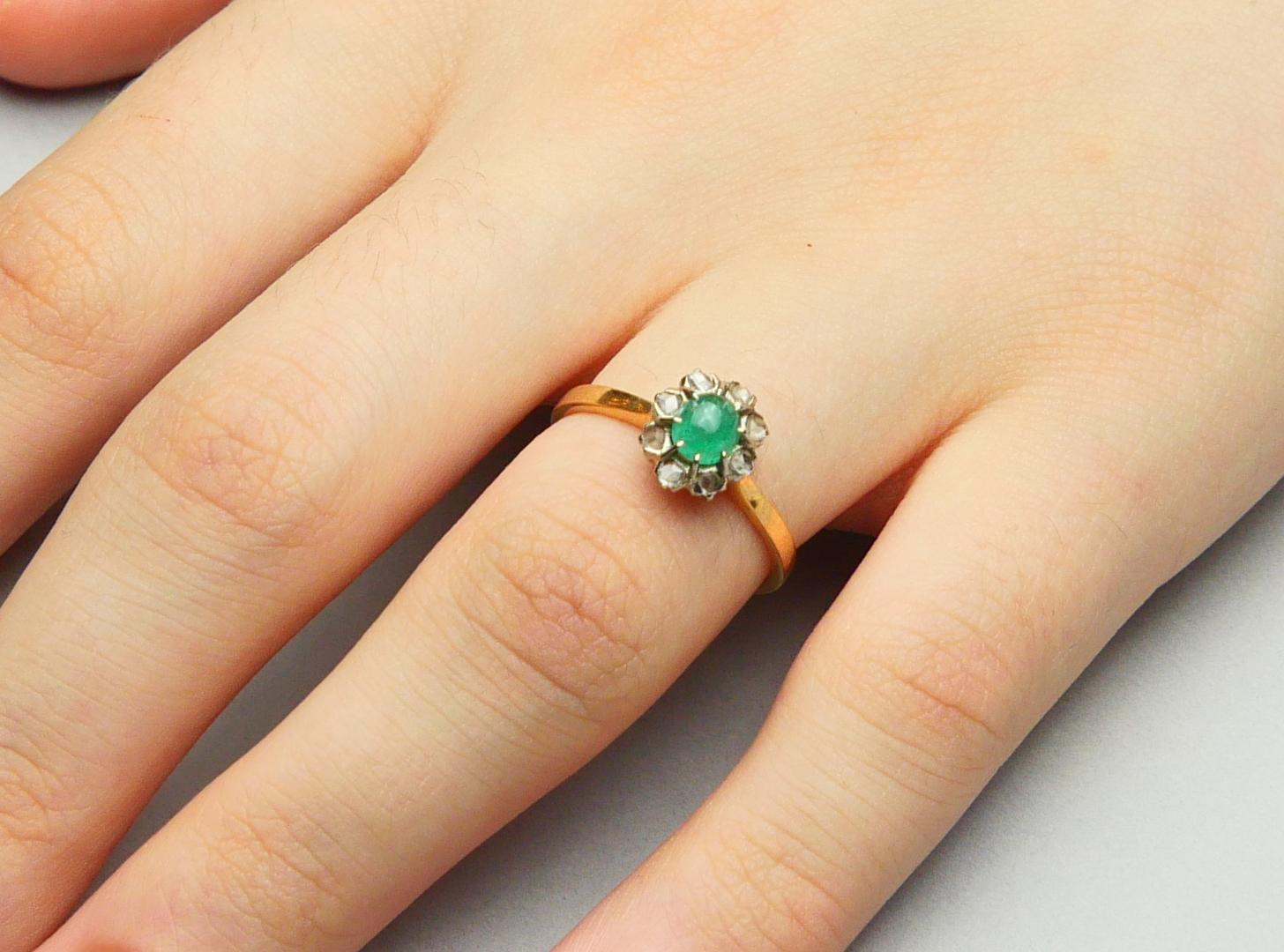 1955 Bague émeraude naturelle 0.6ct Diamants or massif 18K Ø US 6.5  / 2,4gr en vente 3