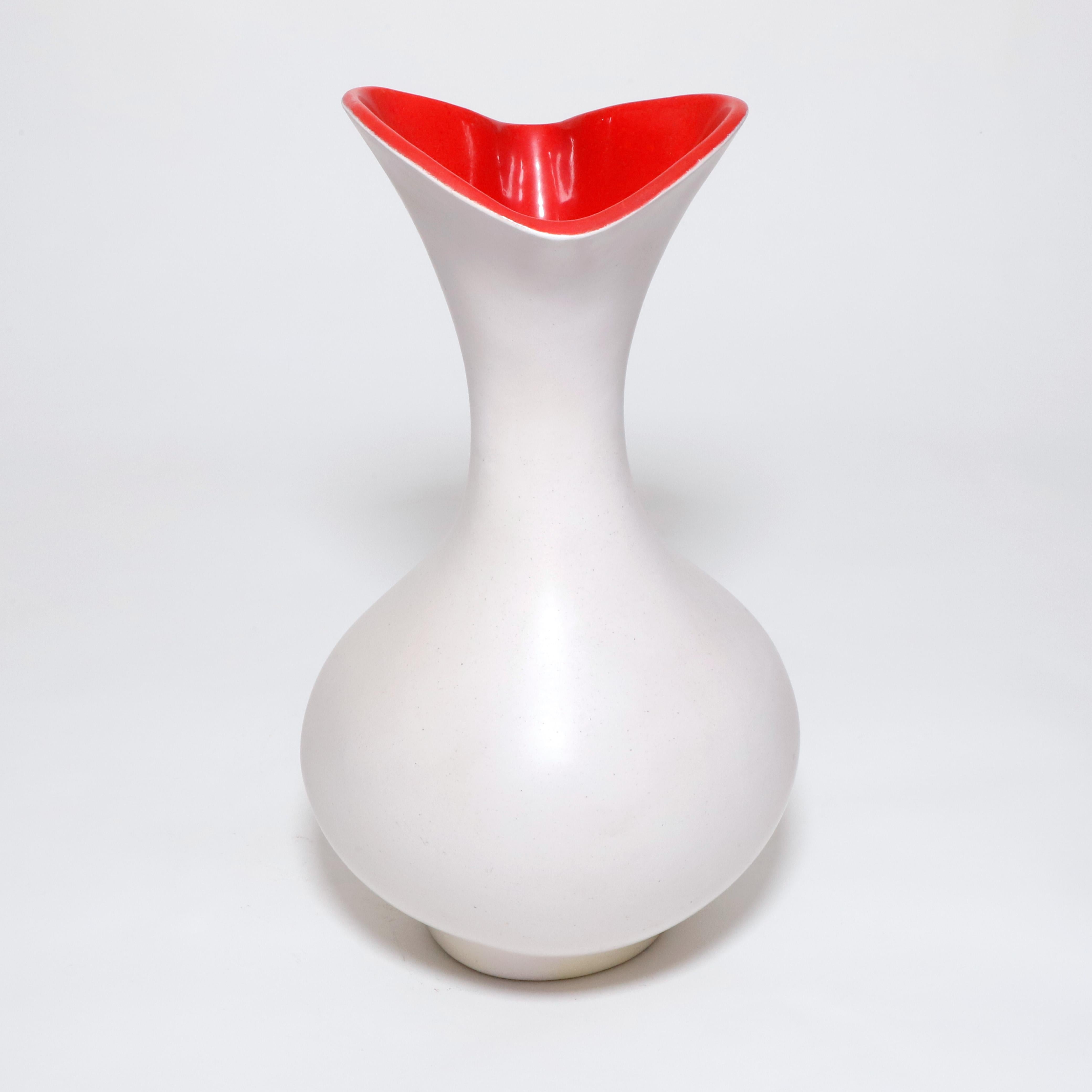 1956 894 Model Pol Chambost Ceramic Pitcher with Red Interior Glaze, Signed In Good Condition For Sale In New York, NY