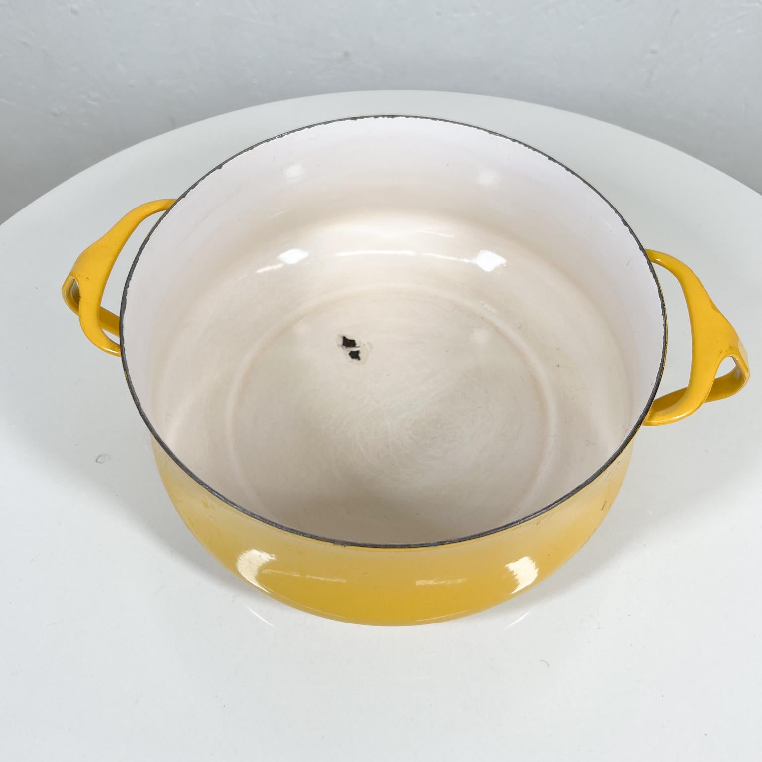 Mid-20th Century 1956 Dansk Yellow Enamelware Casserole Pot Trivet Jens Quistgaard France
