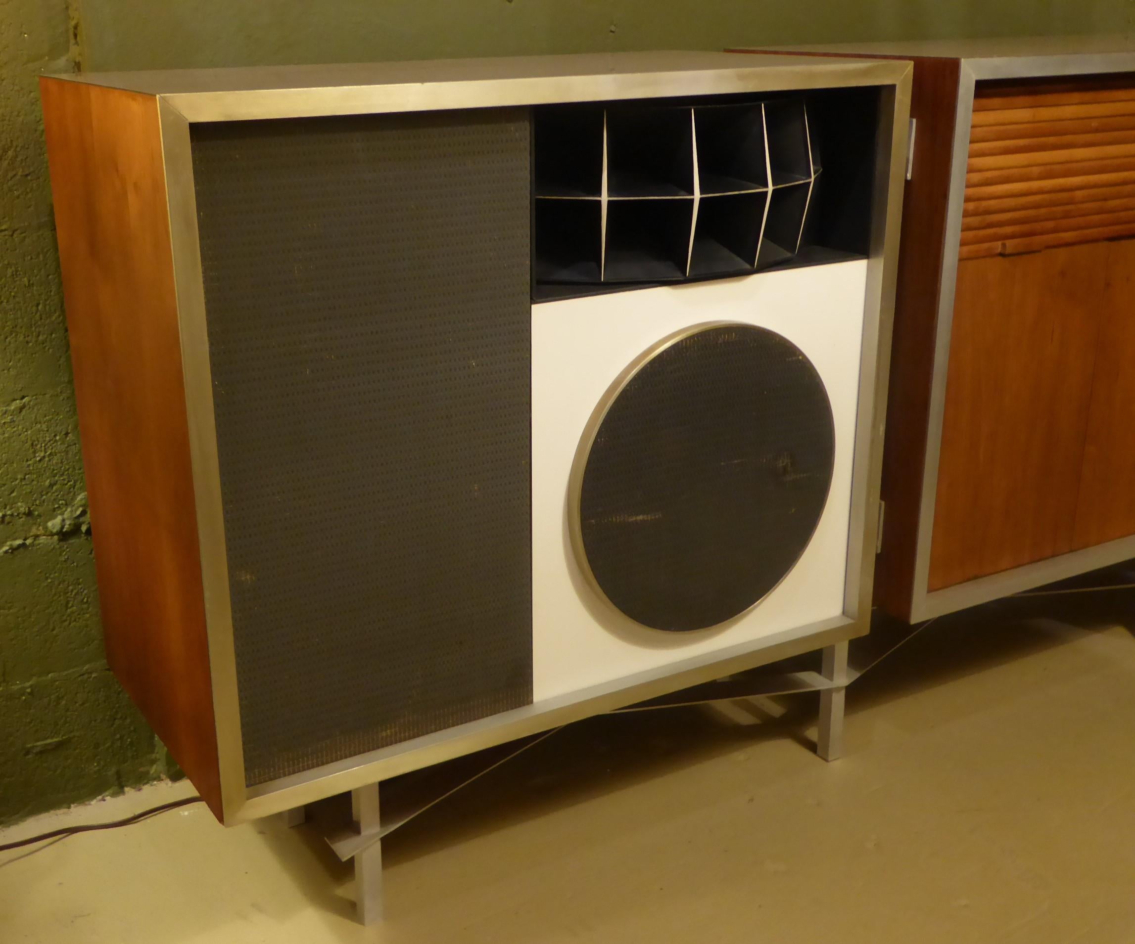 eames trusonic speaker