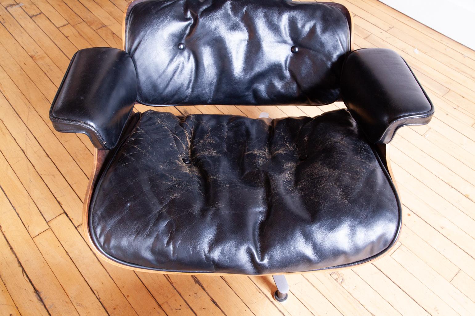 1956 Eames Lounge Chair and Ottoman For Sale 1