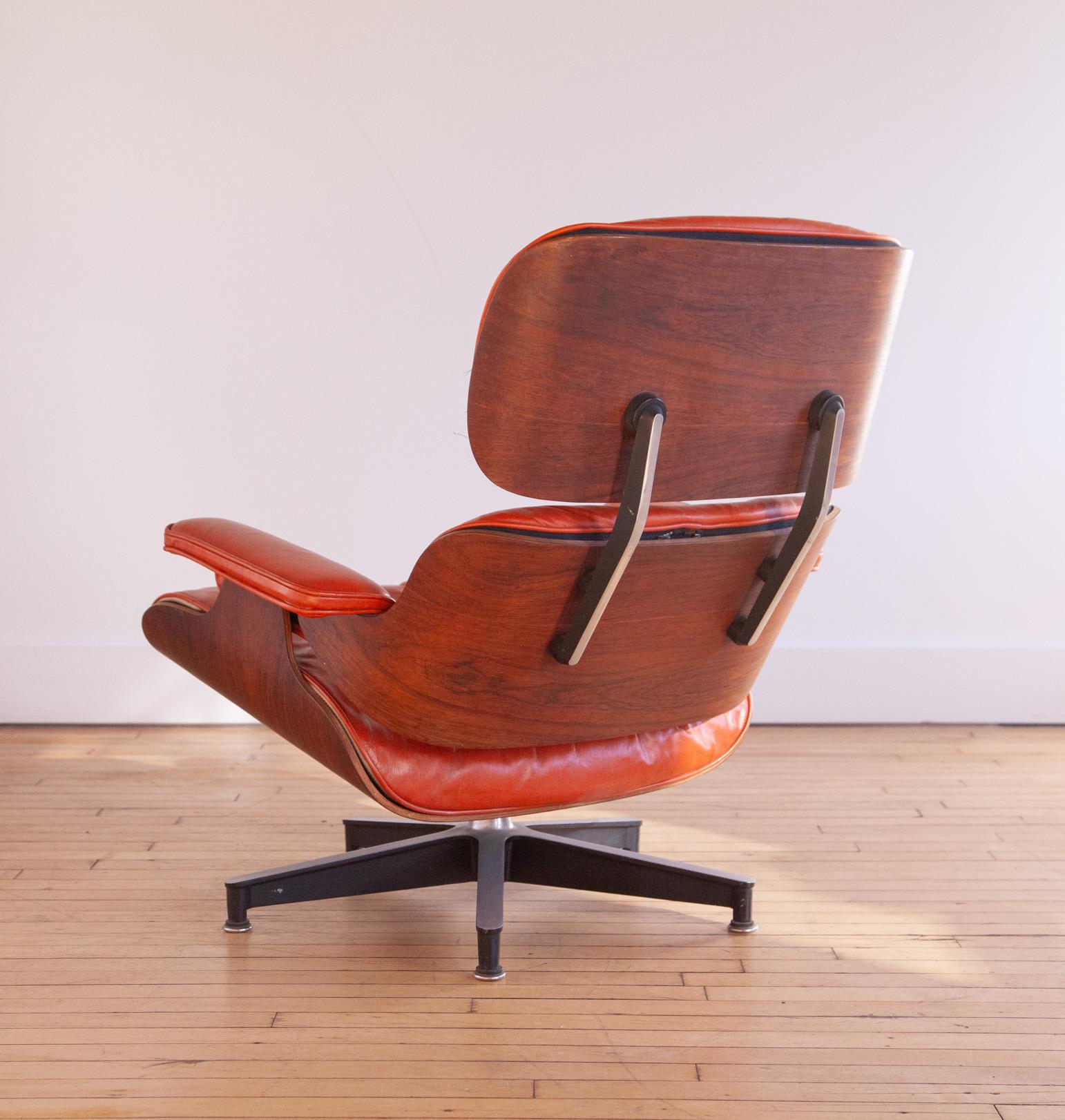 Mid-Century Modern 1956 Herman Miller Eames Lounge Chair with Original Salmon Leather For Sale