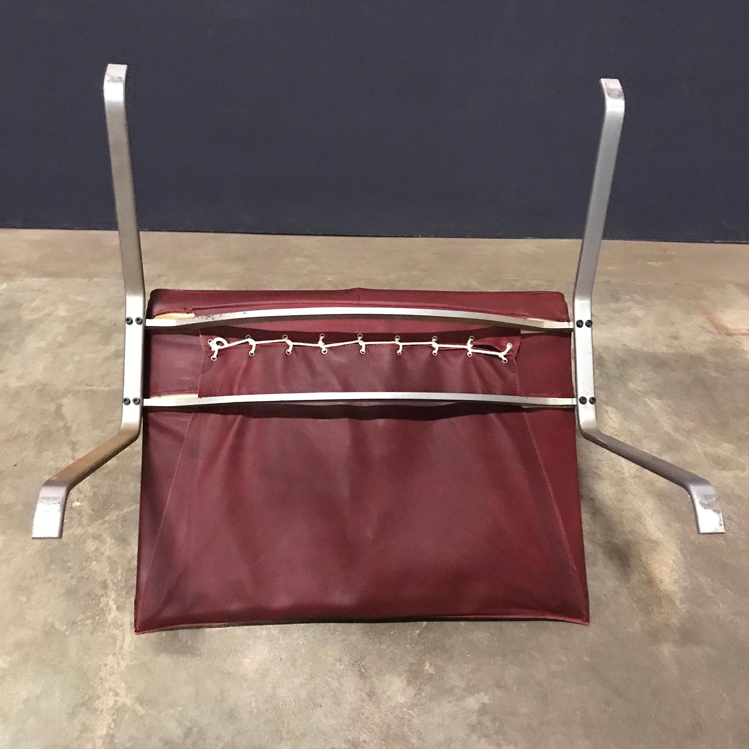 1956, Poul Kjaerholm for E. Kold Christensen, PK22 Lounge Chair in Red Leather For Sale 11