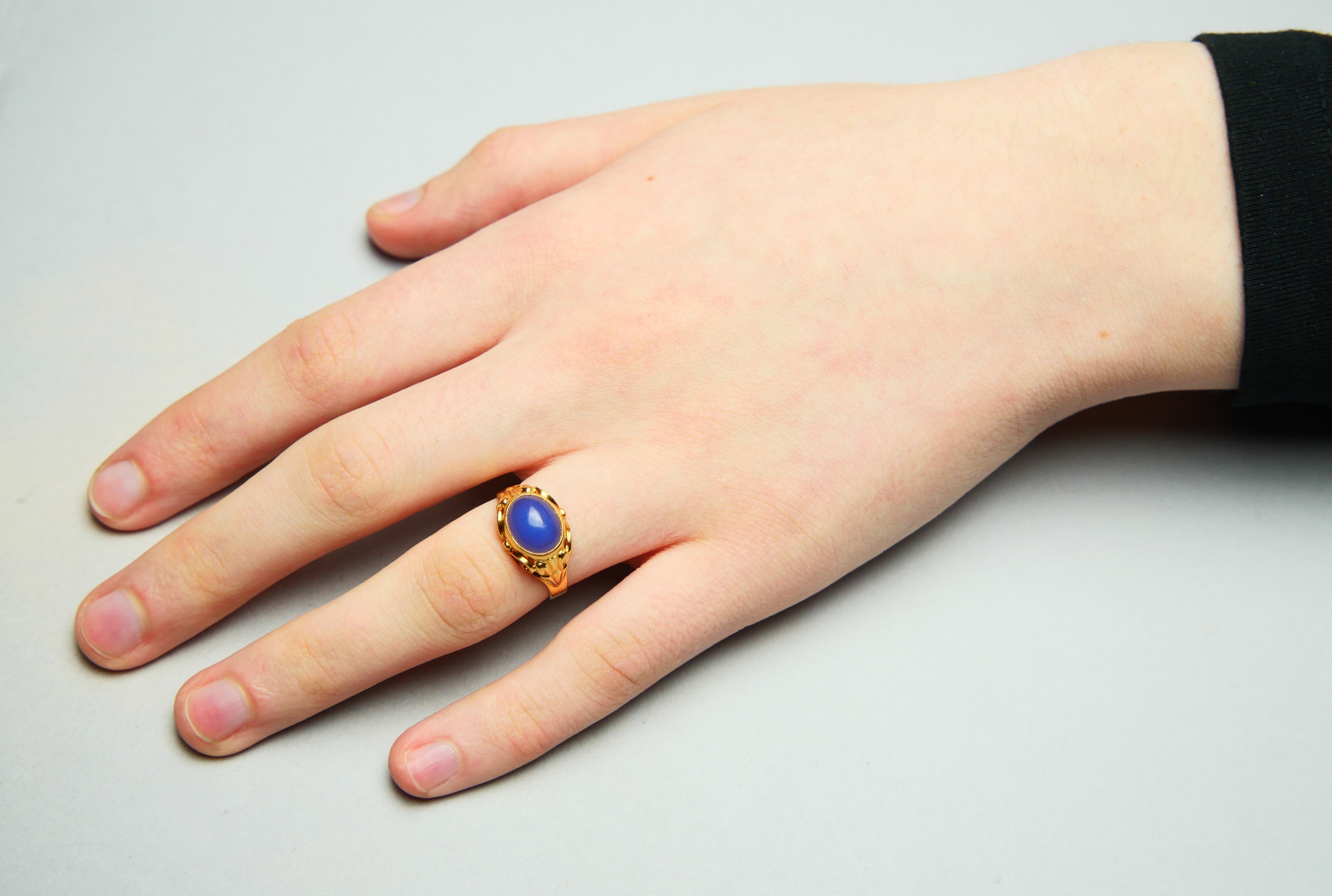 1956 Ring natural 3ct Blue Chalcedony solid 18K Gold Ø 5.75 US / 2.8 gr For Sale 2