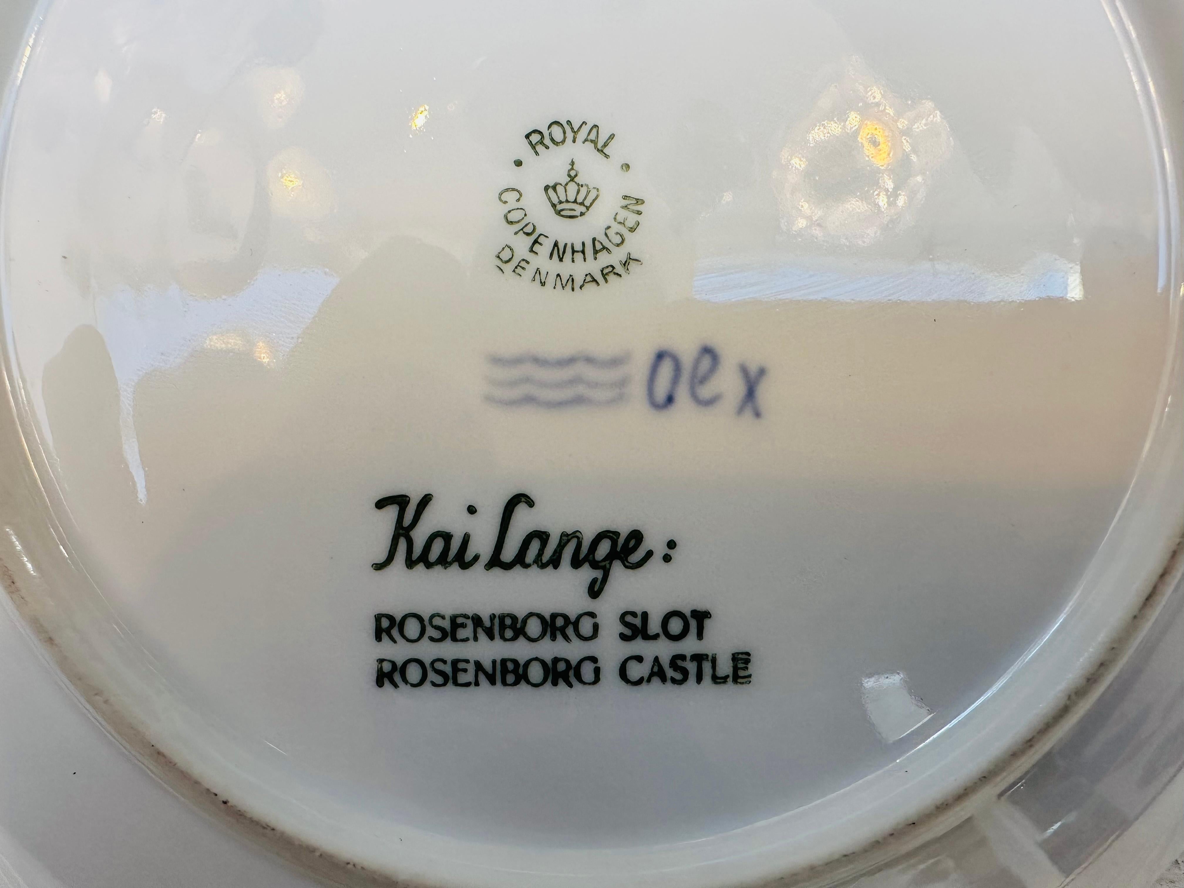 1956 Royal Copenhagen Christmas Plate - Rosenborg Castle Designed by Kai Lange. For Sale 3