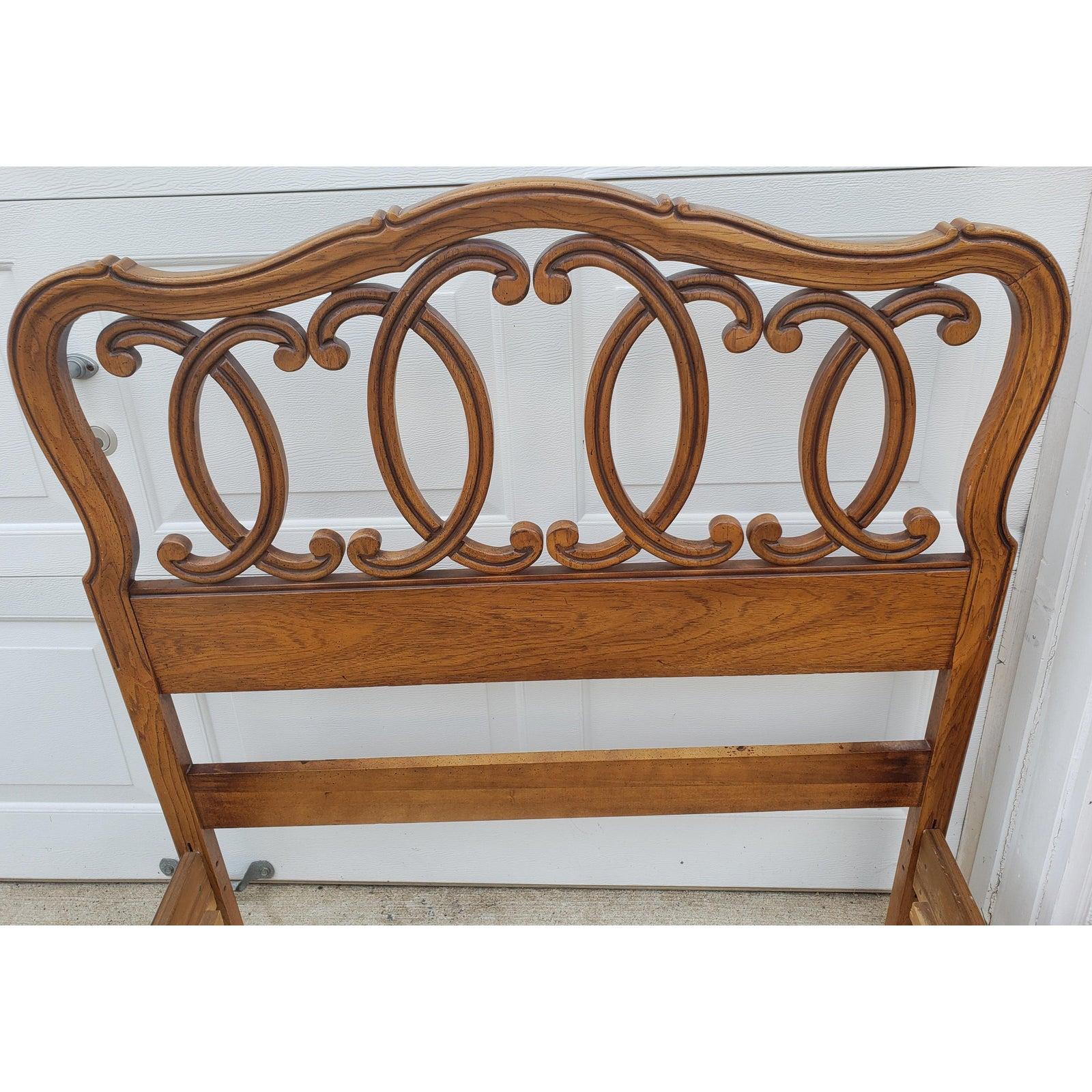 20th Century 1956 Thomasville Twin Bedframe For Sale