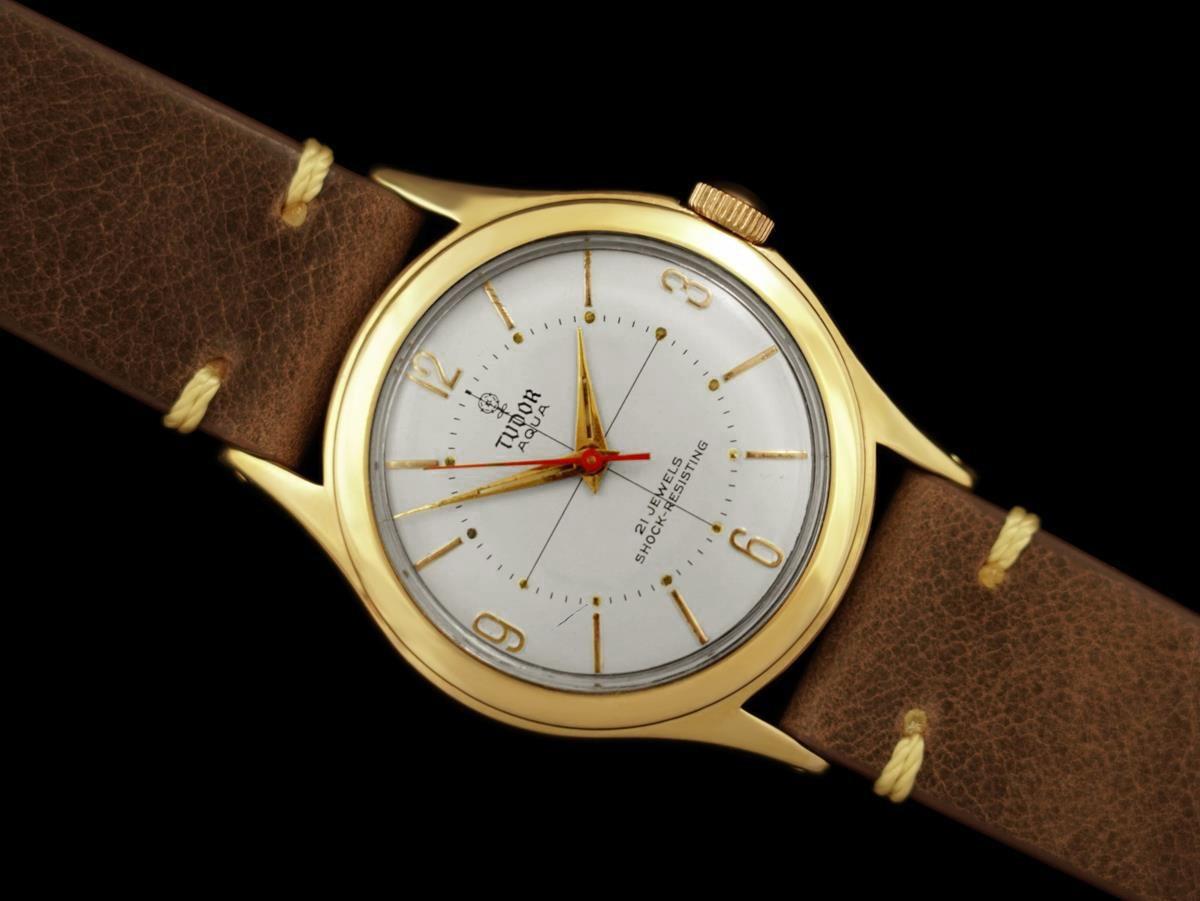 NAMED ONE OF WATCHPRO MAGAZINE’S “HOT 100” - THE TOP 100 INFLUENCERS OF THE U.S. WATCH INDUSTRY. HOW CAN WE SERVE YOU? 

We’re new to offering our carefully curated collection on 1stDibs, but we have sold over 10,000 fine watches and exceptionally
