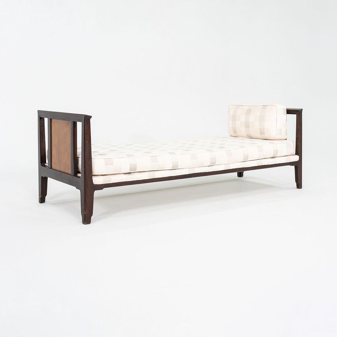 Moderne 1957 Lit de jour Edward Wormley Model No 5716 From Wormley Estate for Dunbar en vente