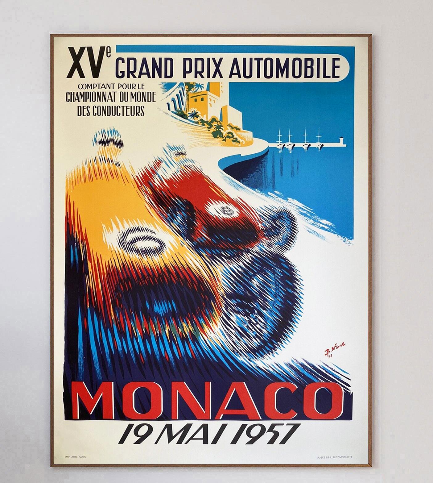 Dieses Plakat für den Großen Preis von Monaco 1957 wurde von B. Minne entworfen und brillant illustriert. Die kräftigen und lebhaften Farben des Designs stellen den Kontrast zwischen den Rennwagen, der Sonne und dem Meer von Monaco dar.

Dieses
