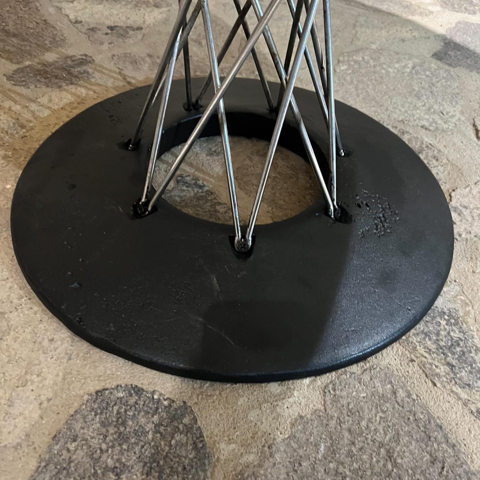 1957 Isamu Noguchi for Knoll Original Mod Cyclone Dining Table For Sale 1