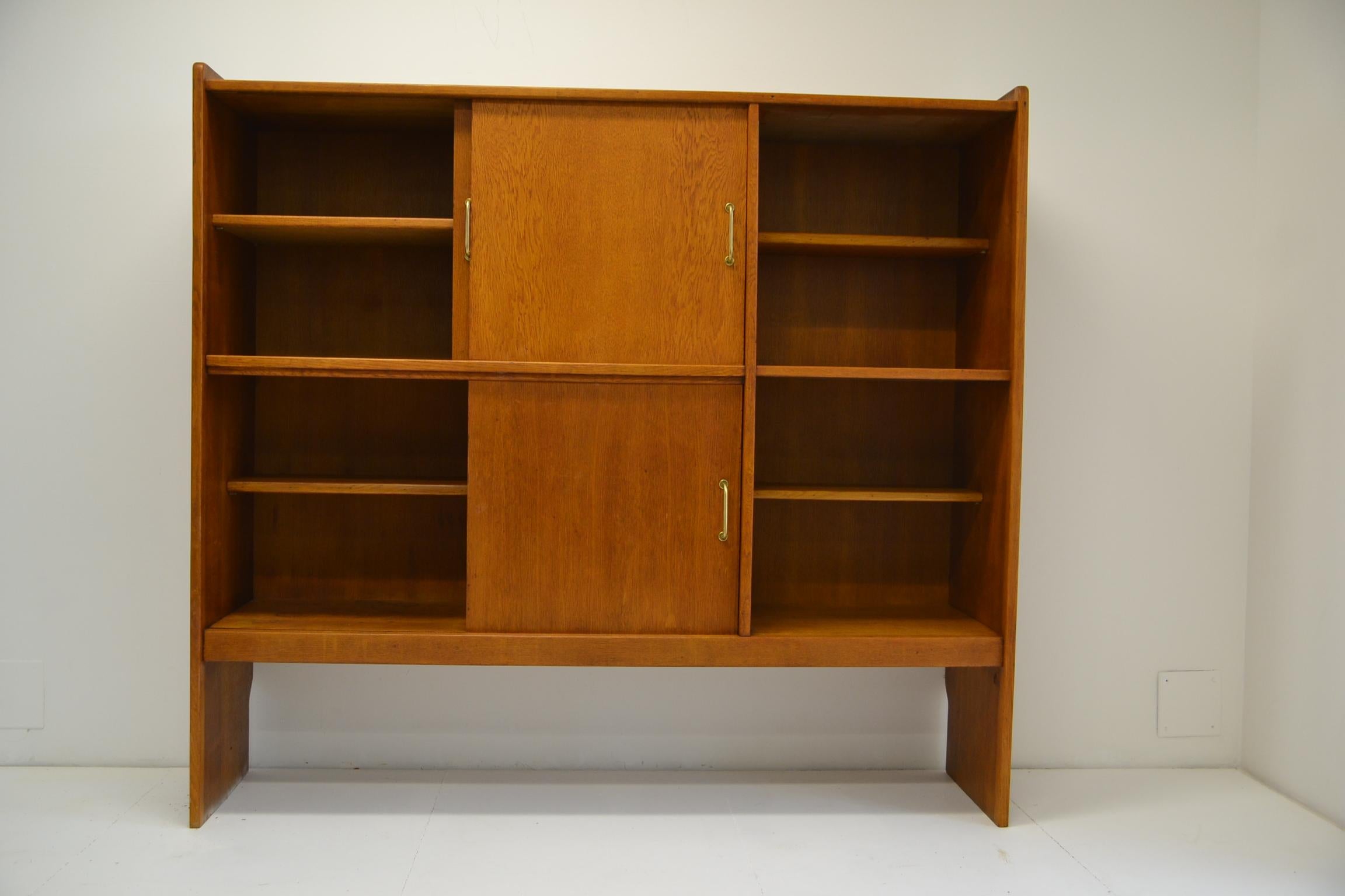 Appliqué 1957, Rare Bookcase by Roger Landault