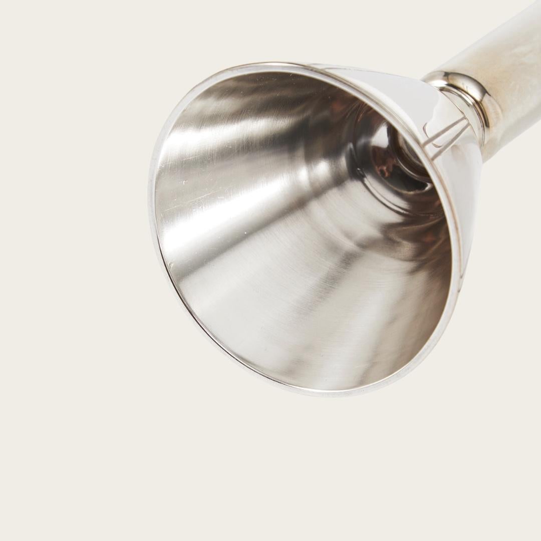 1957 Vaso di gemme placcato in argento di CG Hallberg In condizioni buone in vendita a Brooklyn, NY