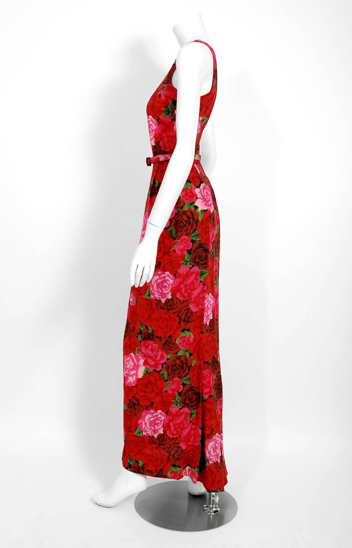 Vintage 1957 Traina Norell Red and Pink Rose Garden Floral Silk Backless Gown In Good Condition In Beverly Hills, CA