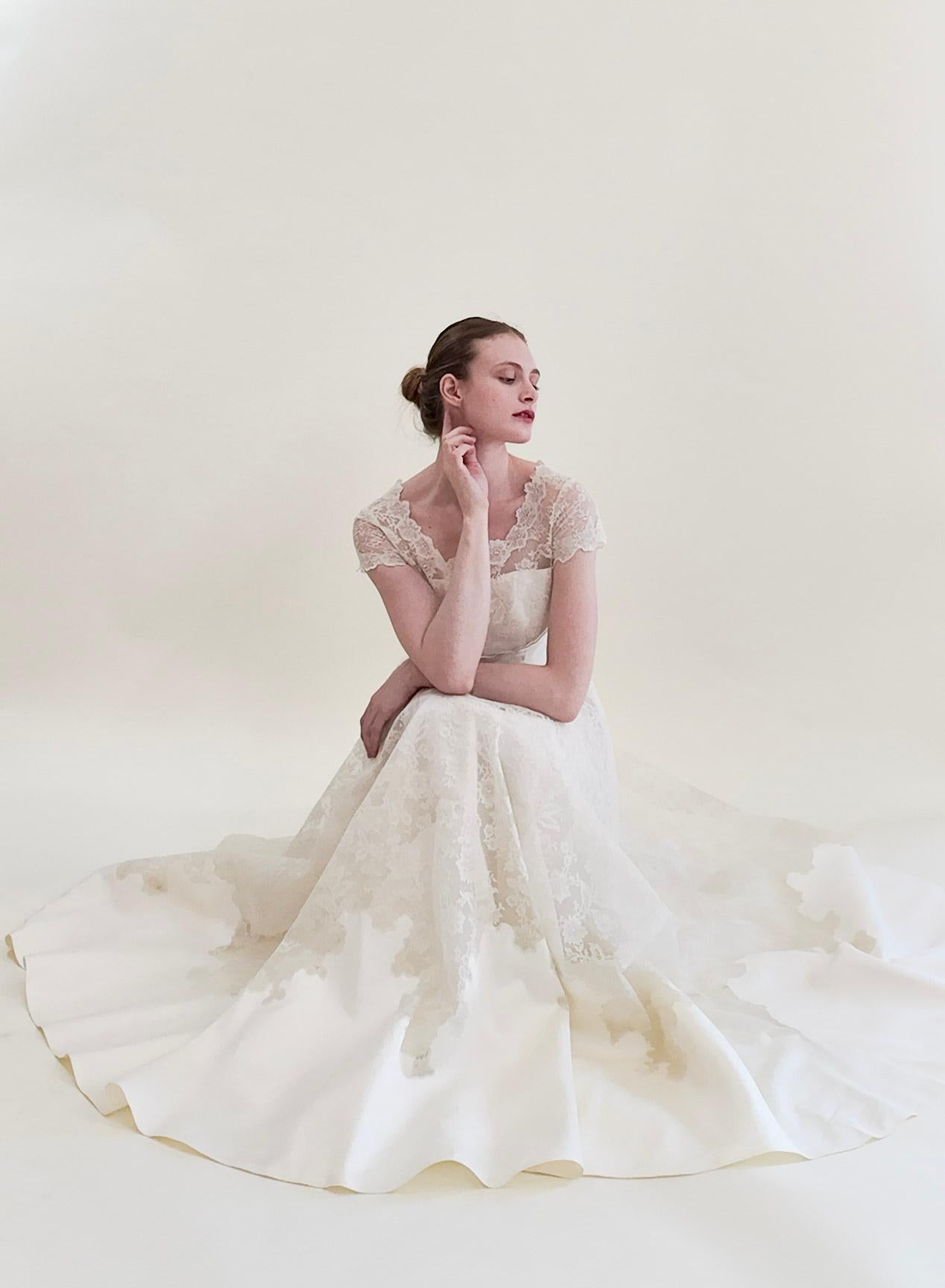 1957 Vintage White Silk & Lace Wedding Dress For Sale 6