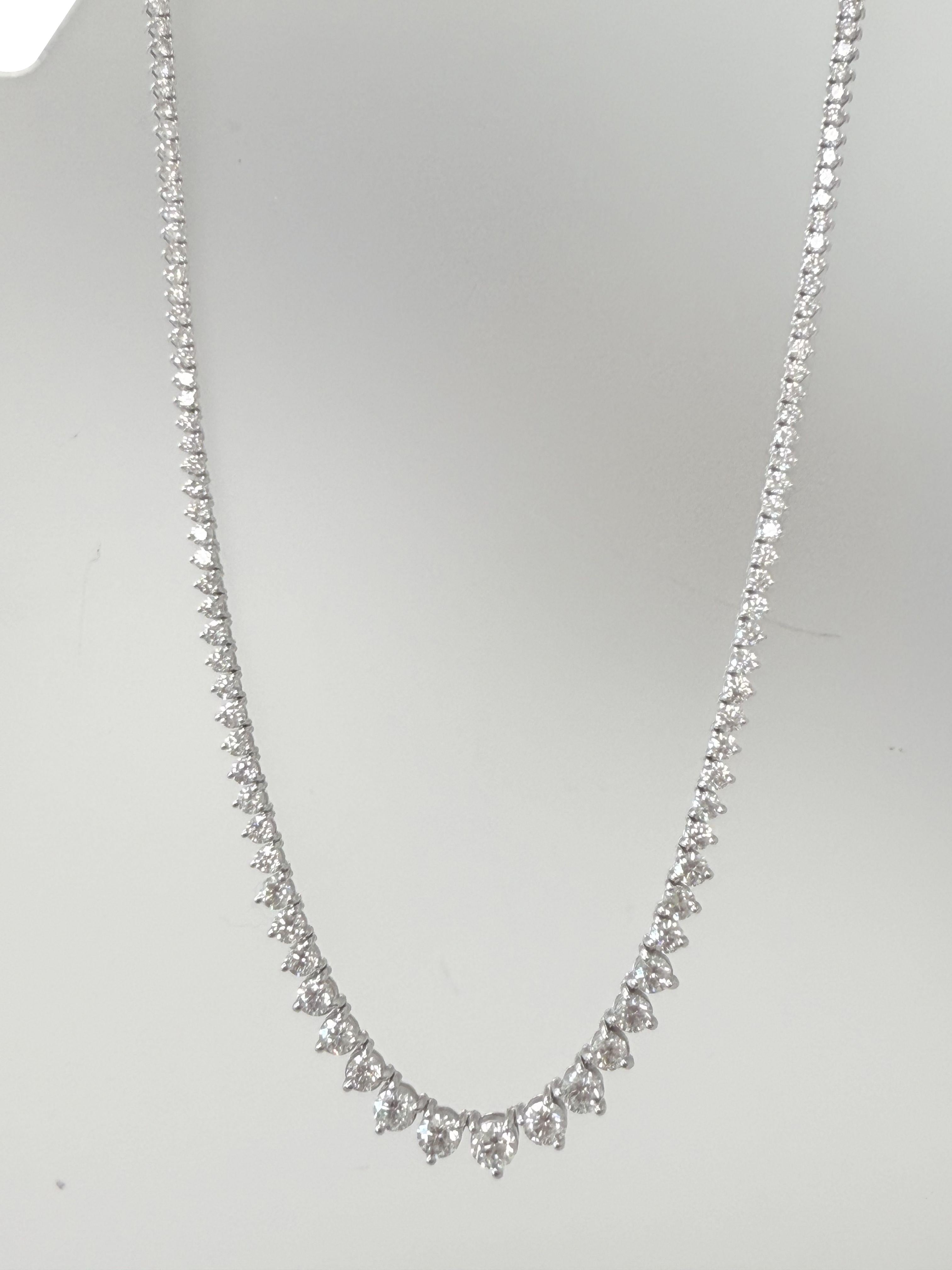 Collana Tennis graduata con diamanti naturali da 19,57 carati in oro bianco 14K in vendita 6