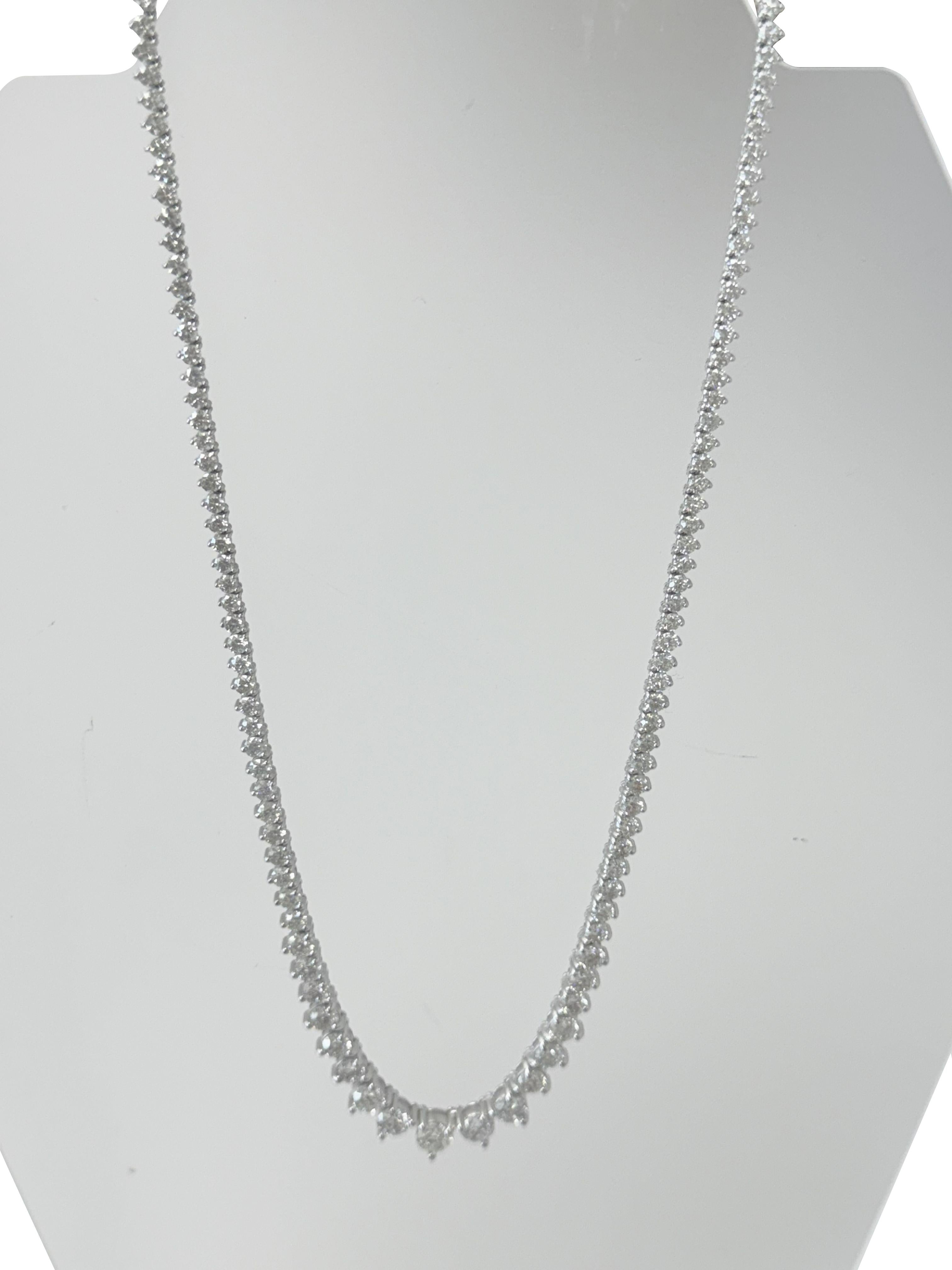 Collana Tennis graduata con diamanti naturali da 19,57 carati in oro bianco 14K in vendita 8