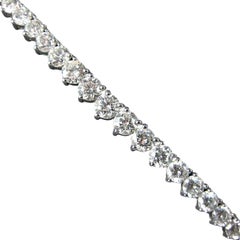 21.85 Carats Natural Diamond Graduated Tennis Necklace in 14K White Gold