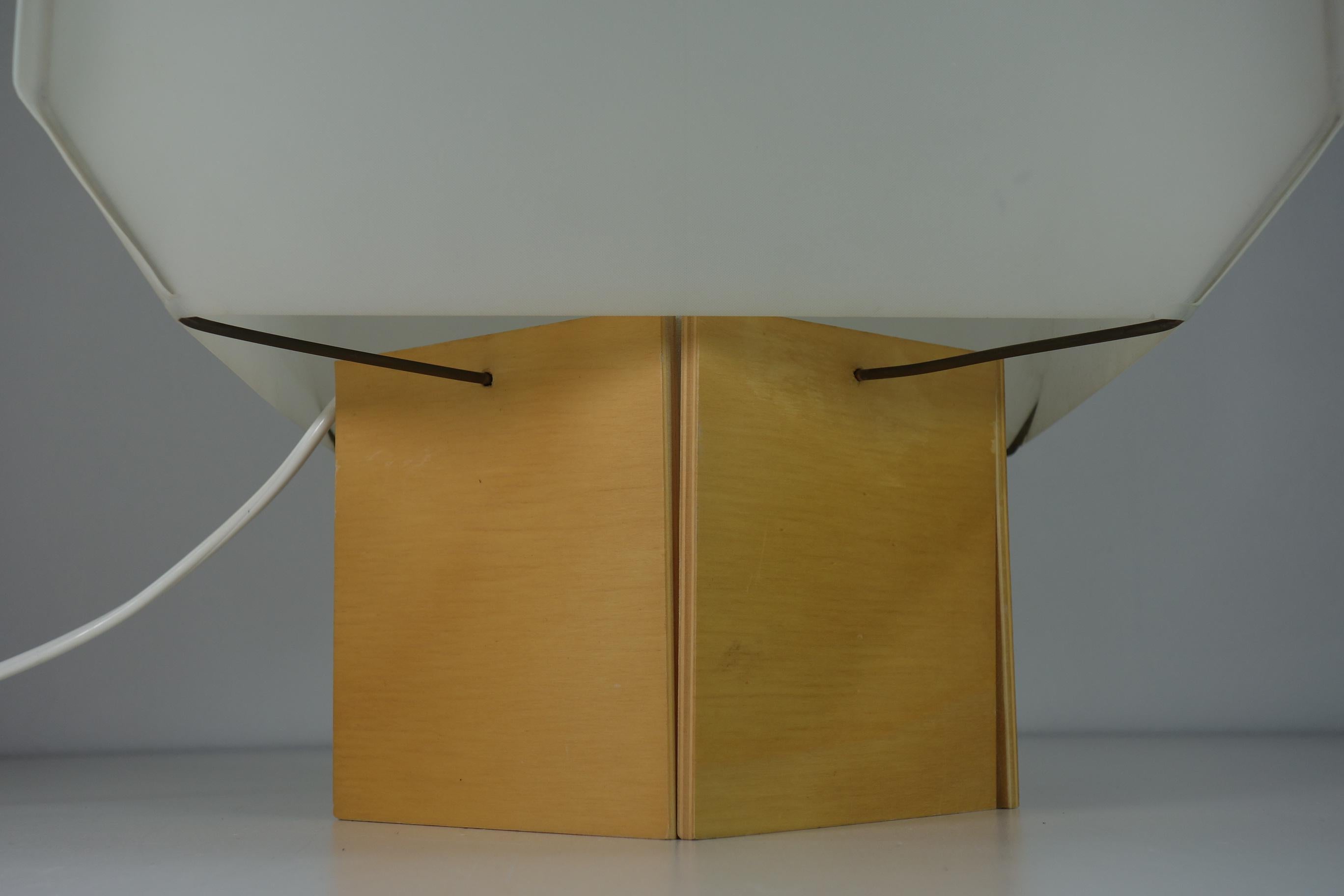 1958 Bali Bruno Munari Danese Diseño minimalista de mediados de siglo Lámpara de sobremesa de primera edición Italiano en venta