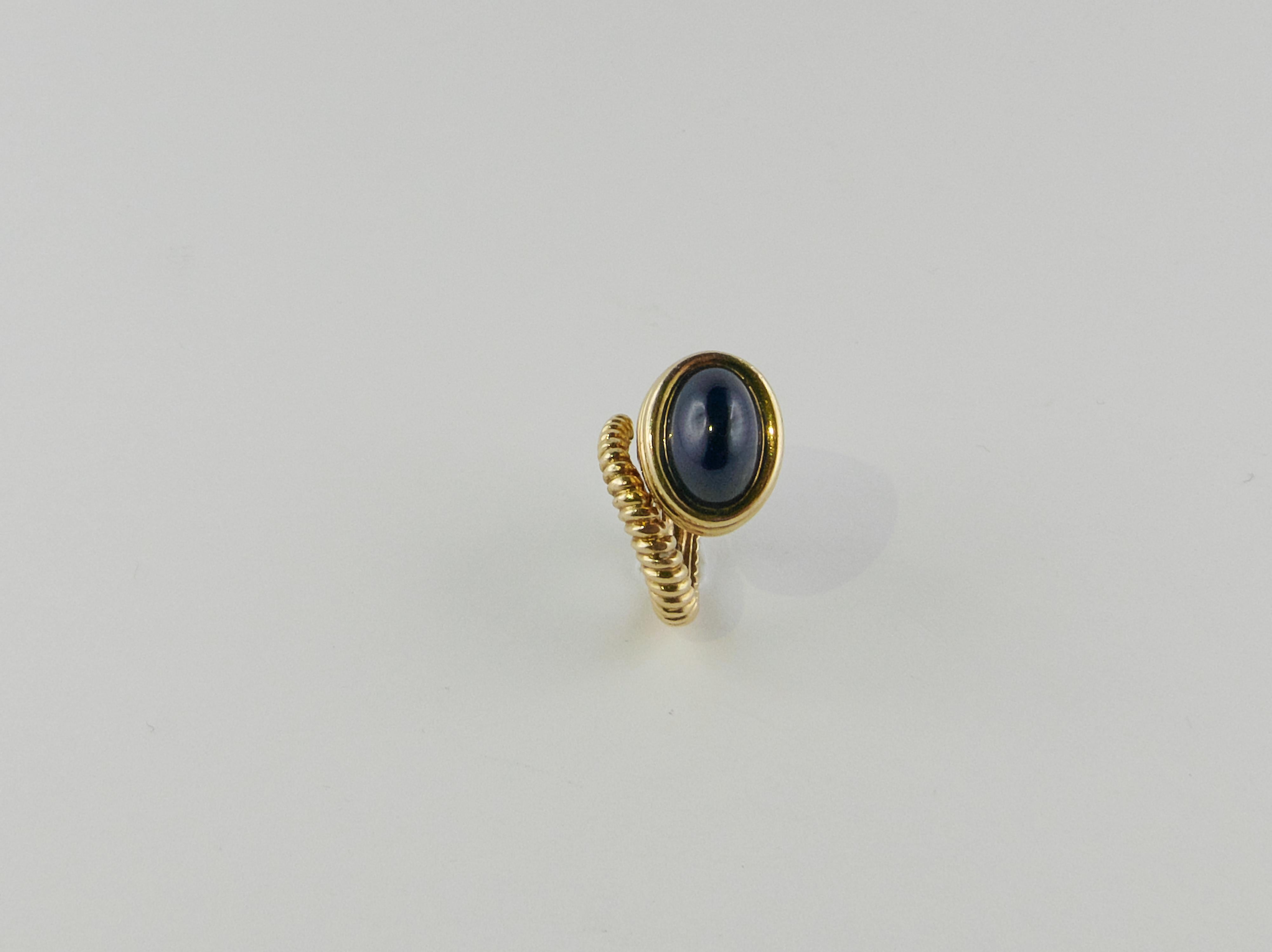 1958 Cartier Yellow Gold and Sapphire Ring  2