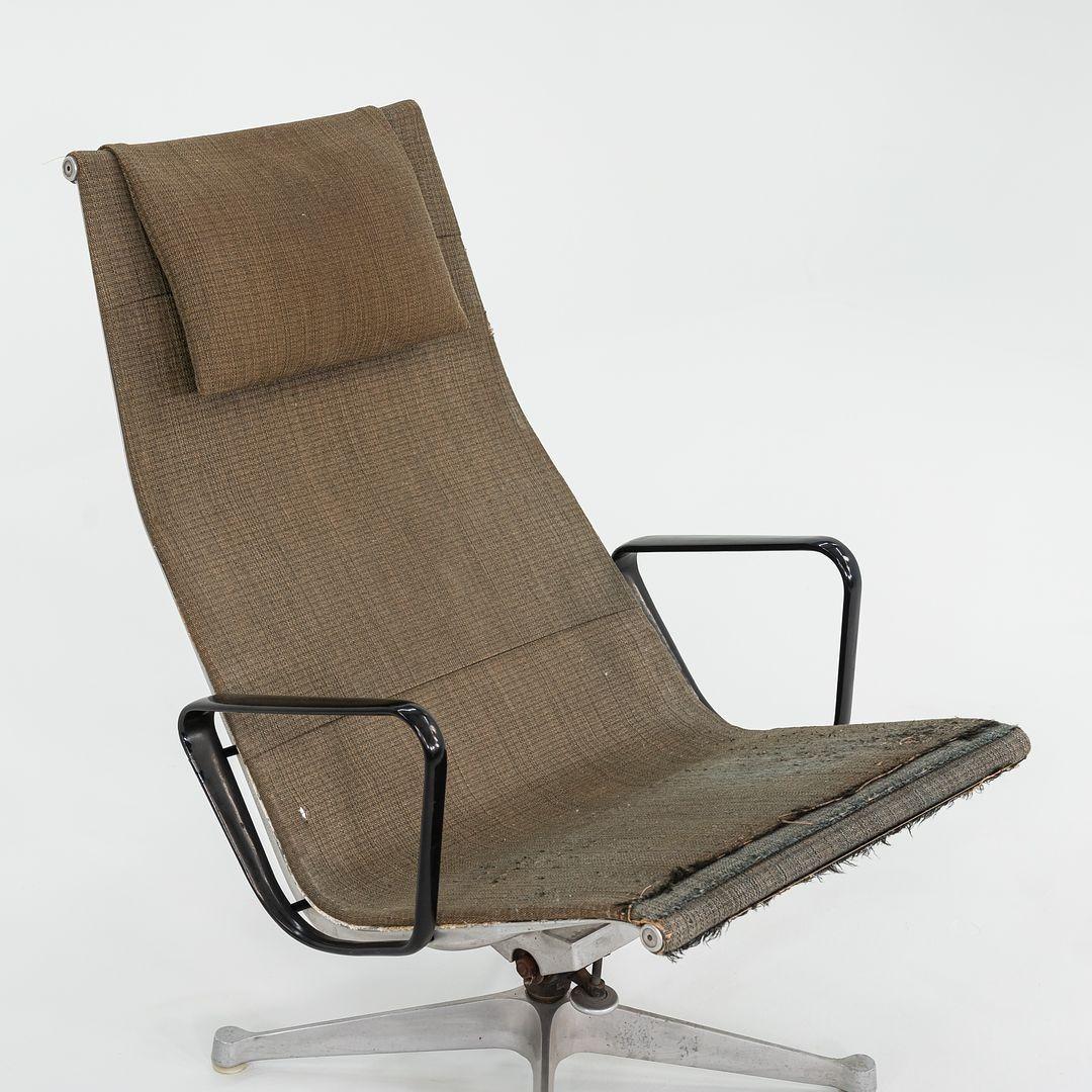 Modern 1958 Eames Aluminum Group Lounge Chair and Ottoman in Rare Saran Fabric For Sale
