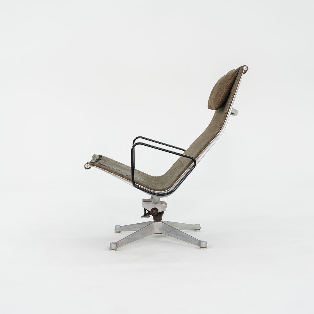 1958 Eames Aluminum Group Lounge Chair and Ottoman in Rare Saran Fabric For Sale 1