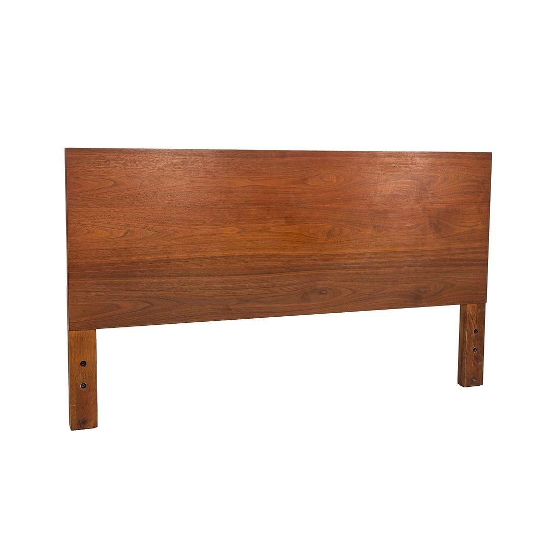 1958 George Nelson for Herman Miller Full-Sized Walnut Headboard with Label For Sale 6