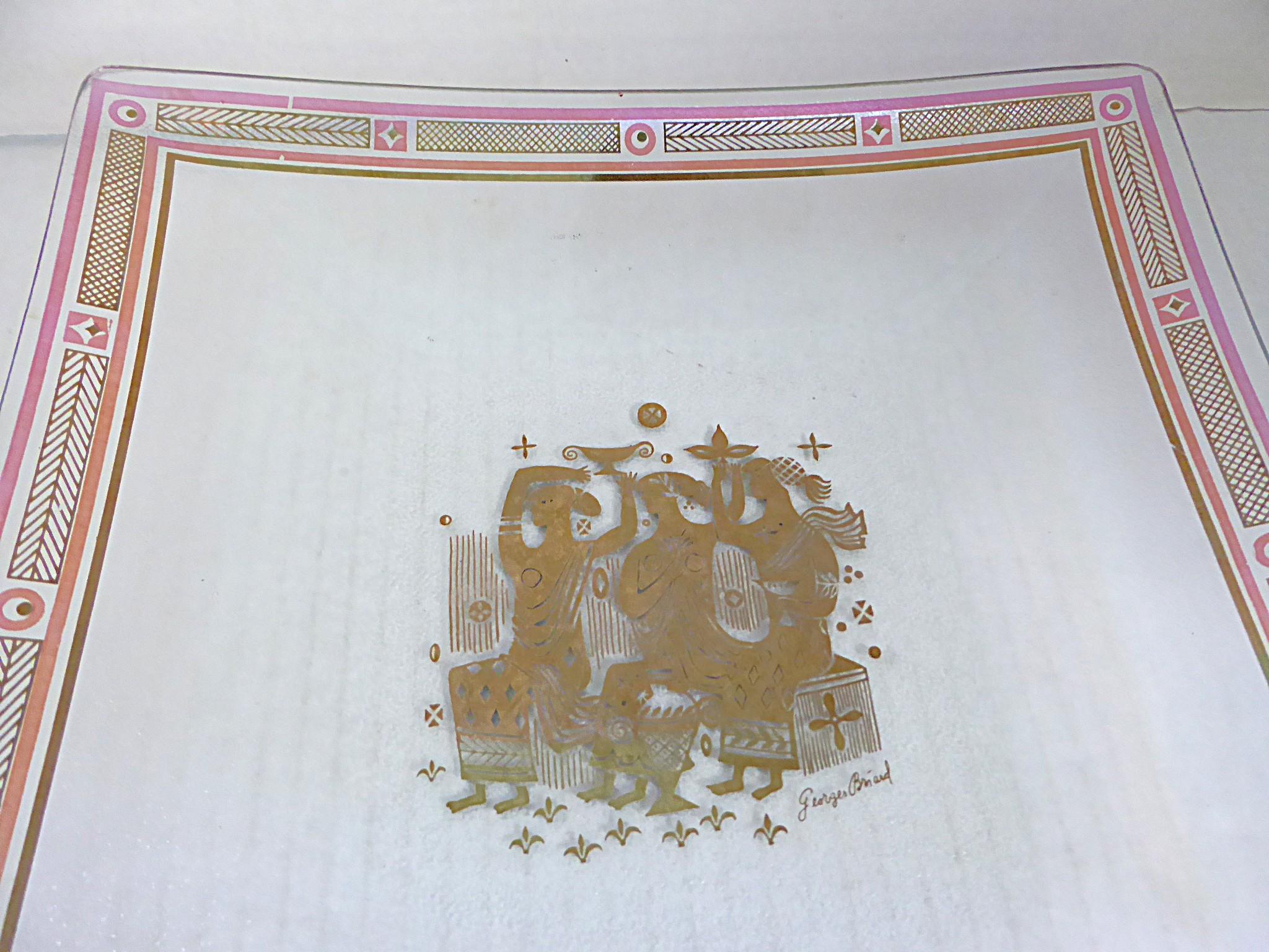 1958 Georges Briard Bent Glass Olympia Serving Dishes  w. Gold & Pink Decor For Sale 1