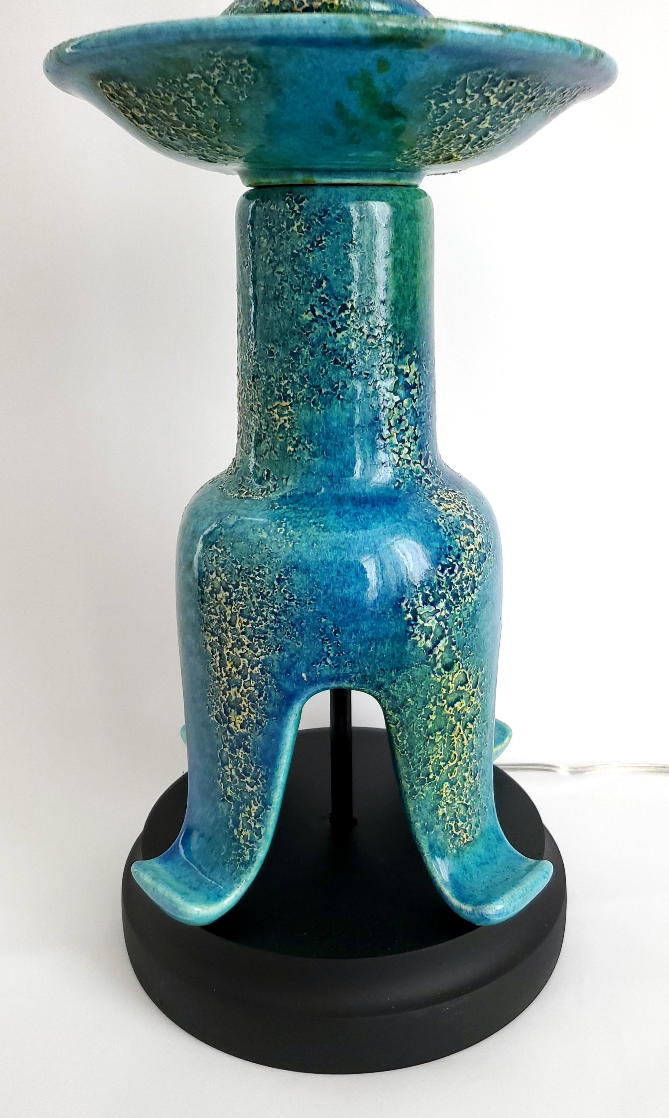 Lampe de bureau Helmut Bruchman à glaçure étrusque bleu turquoise, 1958 par Haeger Bon état - En vente à Miami, FL