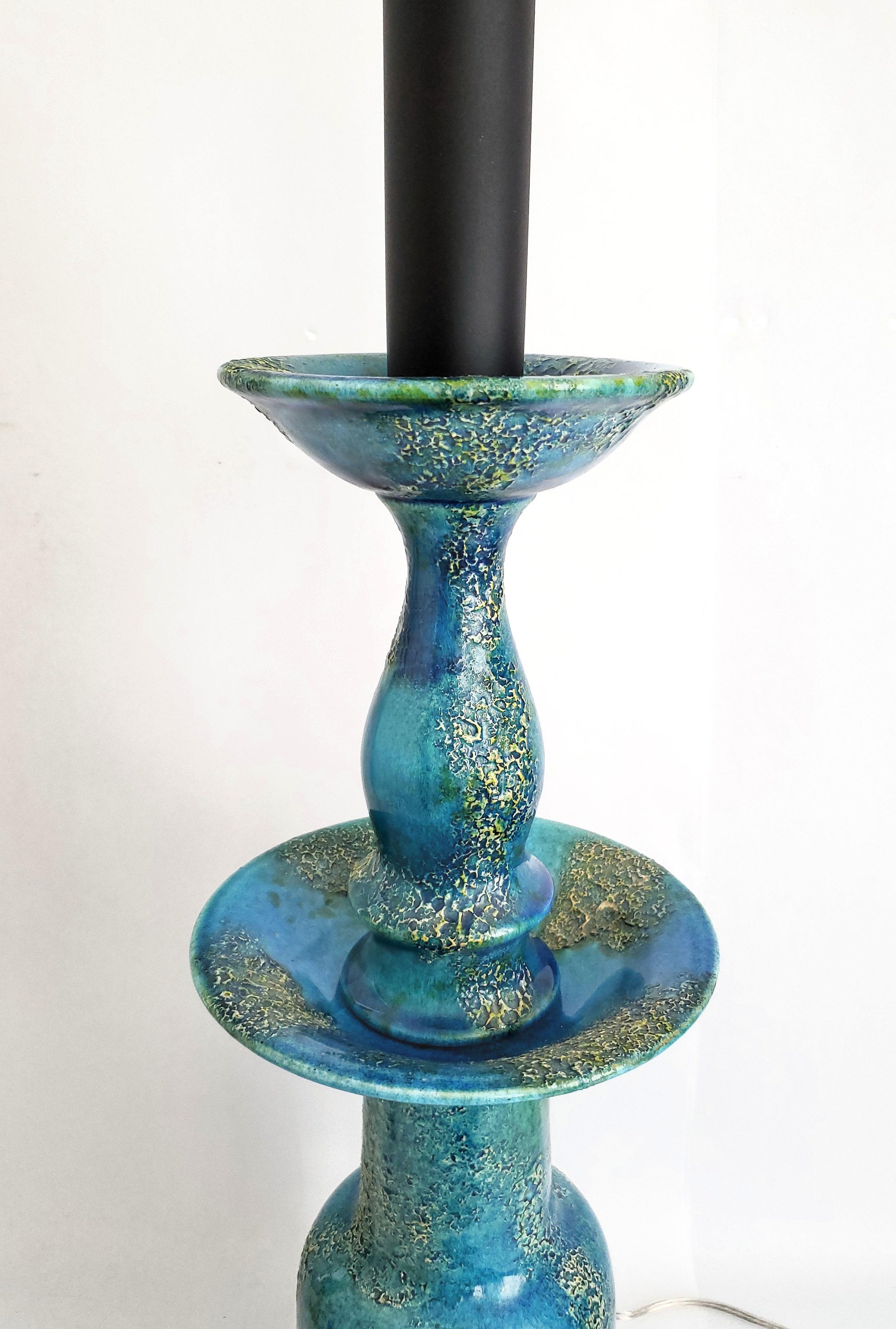 Lampe de bureau Helmut Bruchman à glaçure étrusque bleu turquoise, 1958 par Haeger en vente 1