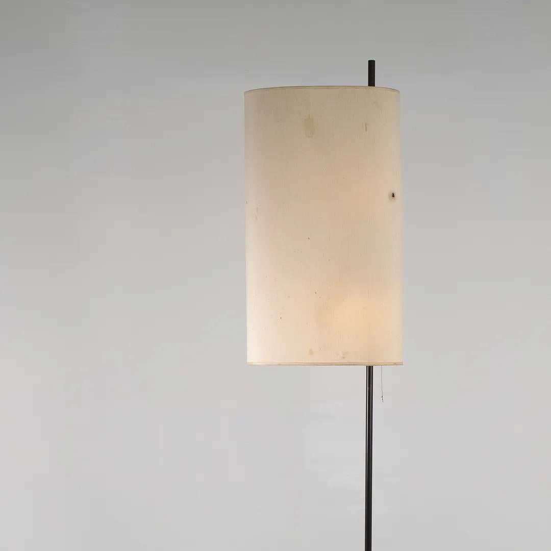 1958 Original AJ Royal Floor Lamp by Arne Jacobsen for Louis Poulsen Denmark In Good Condition For Sale In Philadelphia, PA