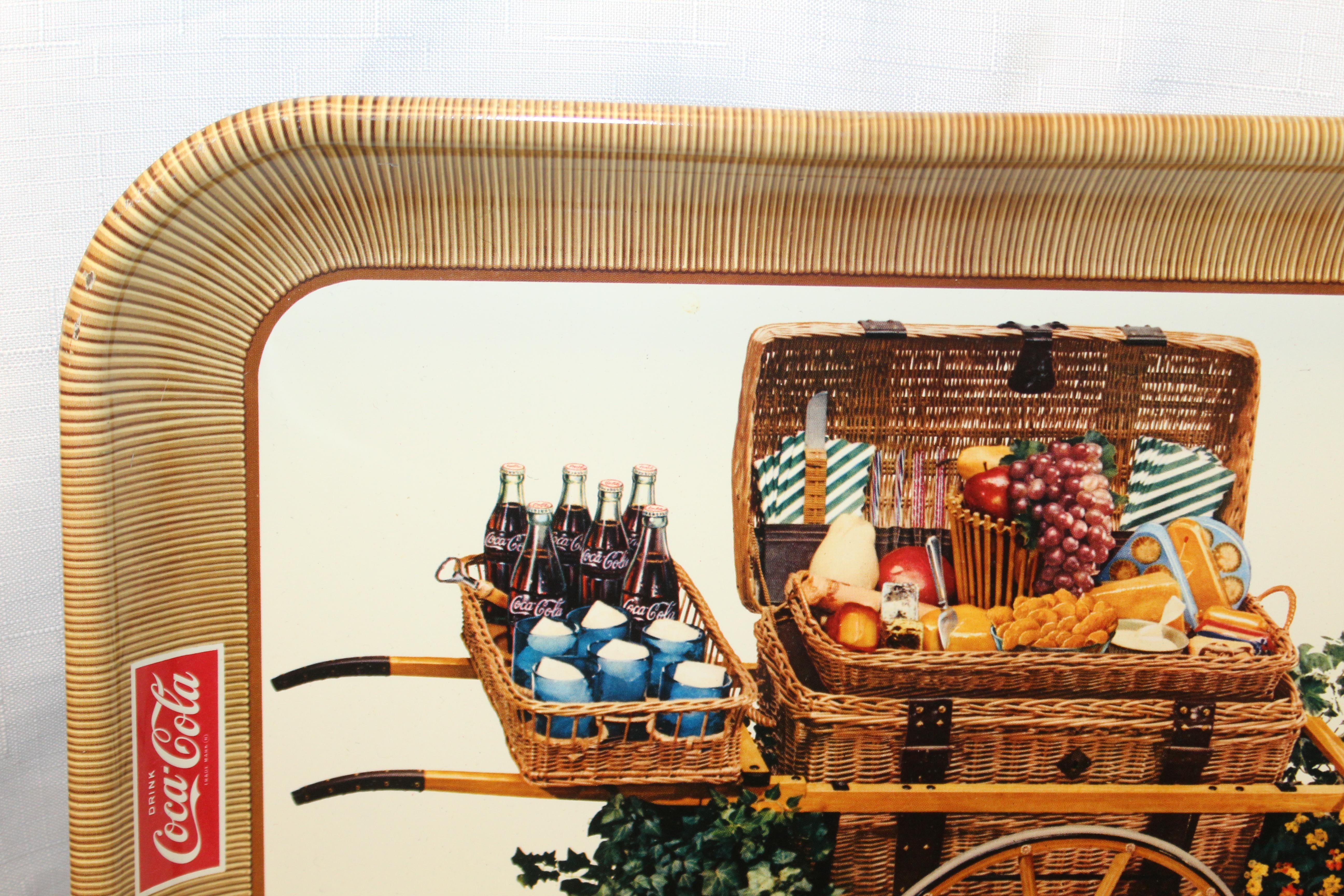 Original Werbetablett von Coca-Cola „Picnic Cart“ aus dem Jahr 1958 (amerikanisch) im Angebot