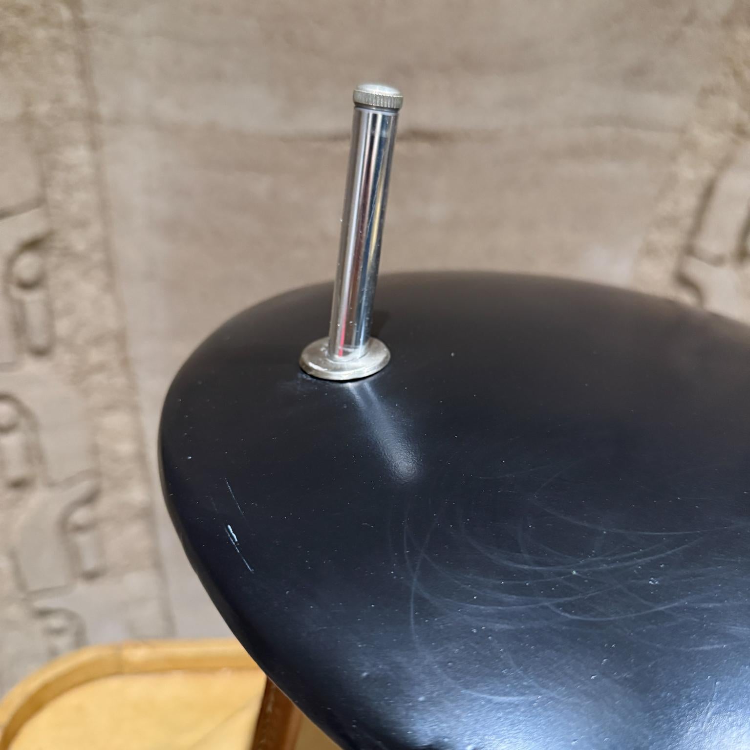 italien Lampe de bureau Oscar Torlasco modèle 567 pour Lumi Milano, 1958 en vente