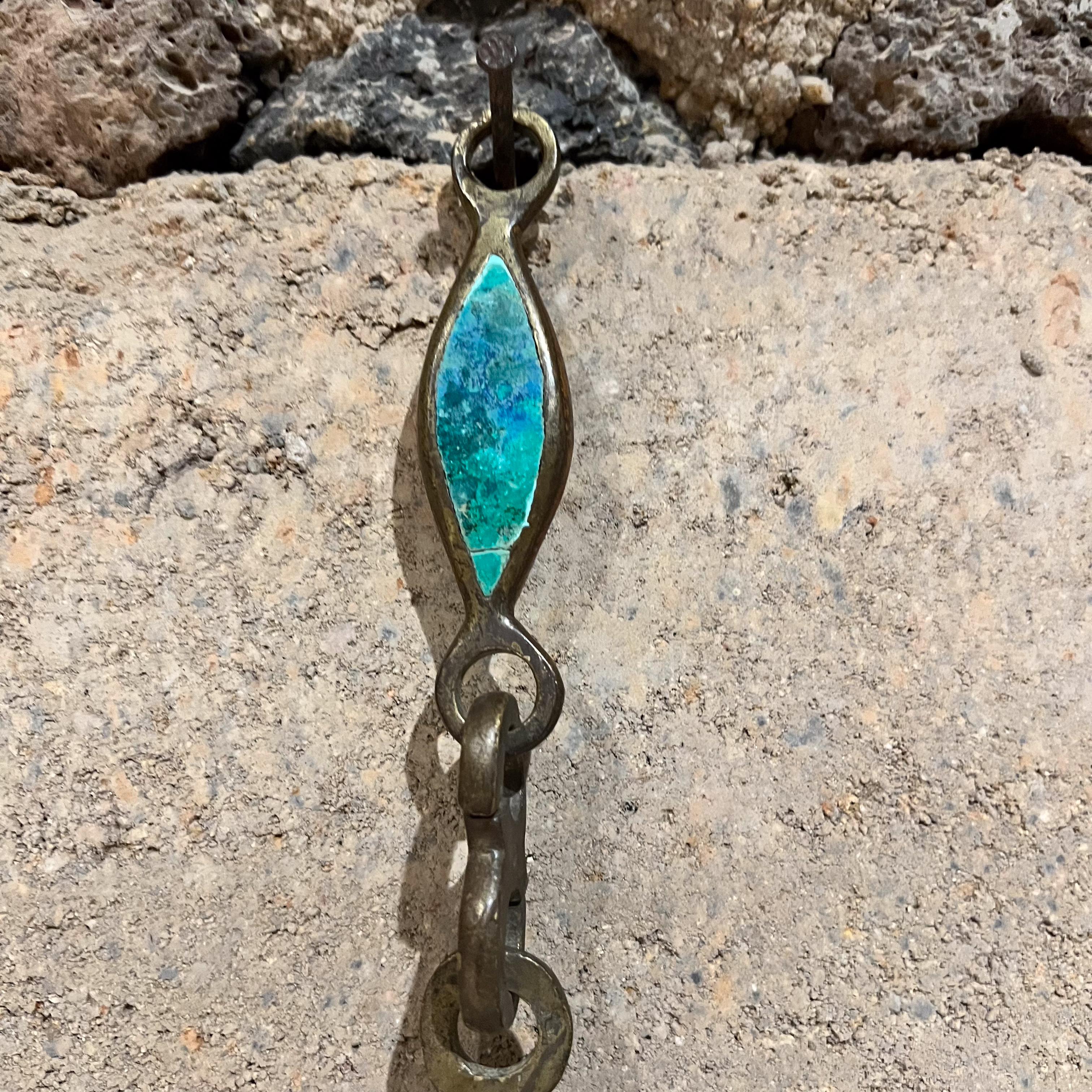 Mid-Century moderno 1958 Pepe Mendoza Catena per lampada a sospensione in ottone malachite Messico in vendita