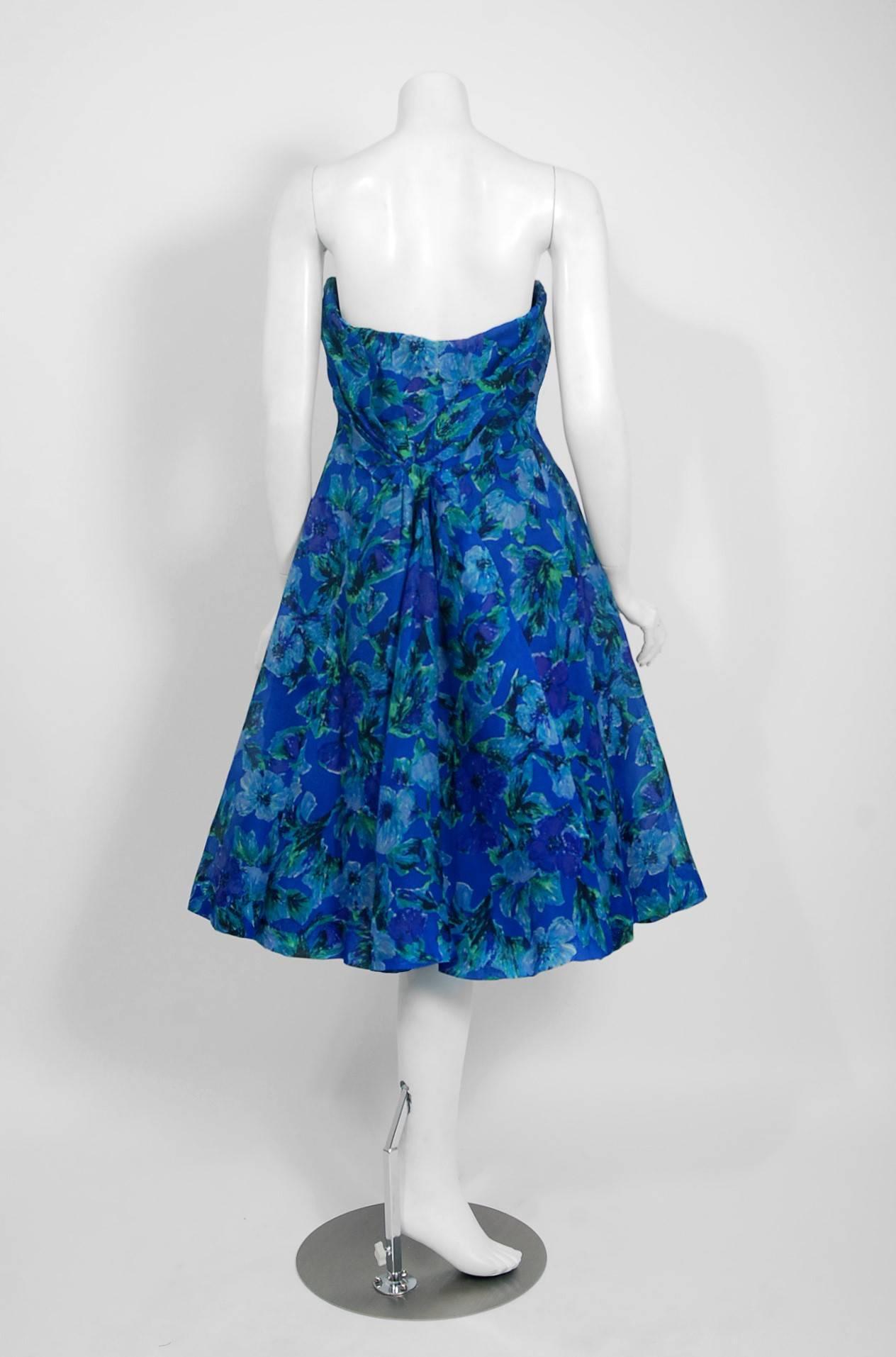 1958 Pierre Balmain Haute-Couture Blue Floral Silk Organdy Strapless Full Dress  In Excellent Condition In Beverly Hills, CA