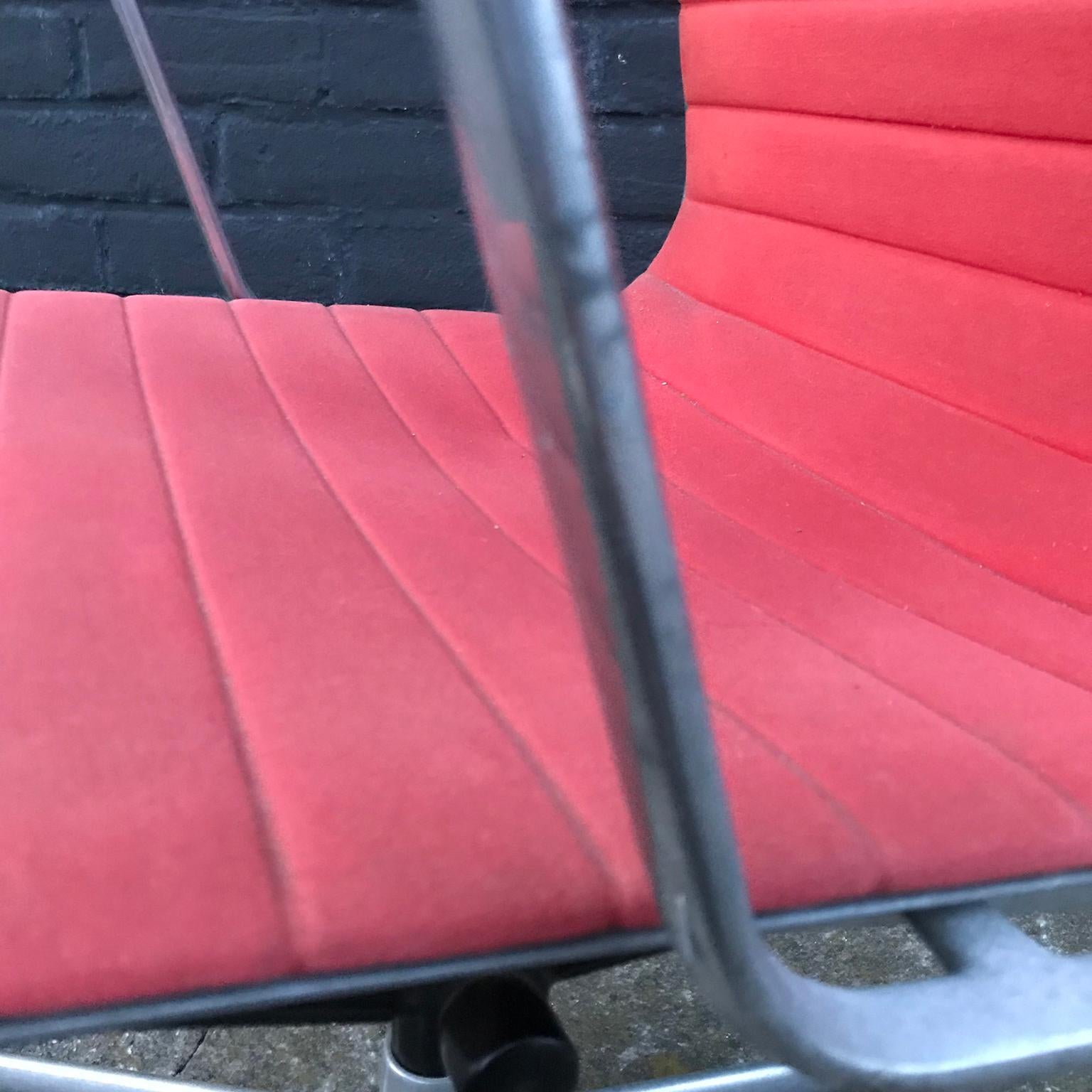 1958, Ray and Charles Eames Red Adjustable Tilt Office Chair with Five Wheels For Sale 6