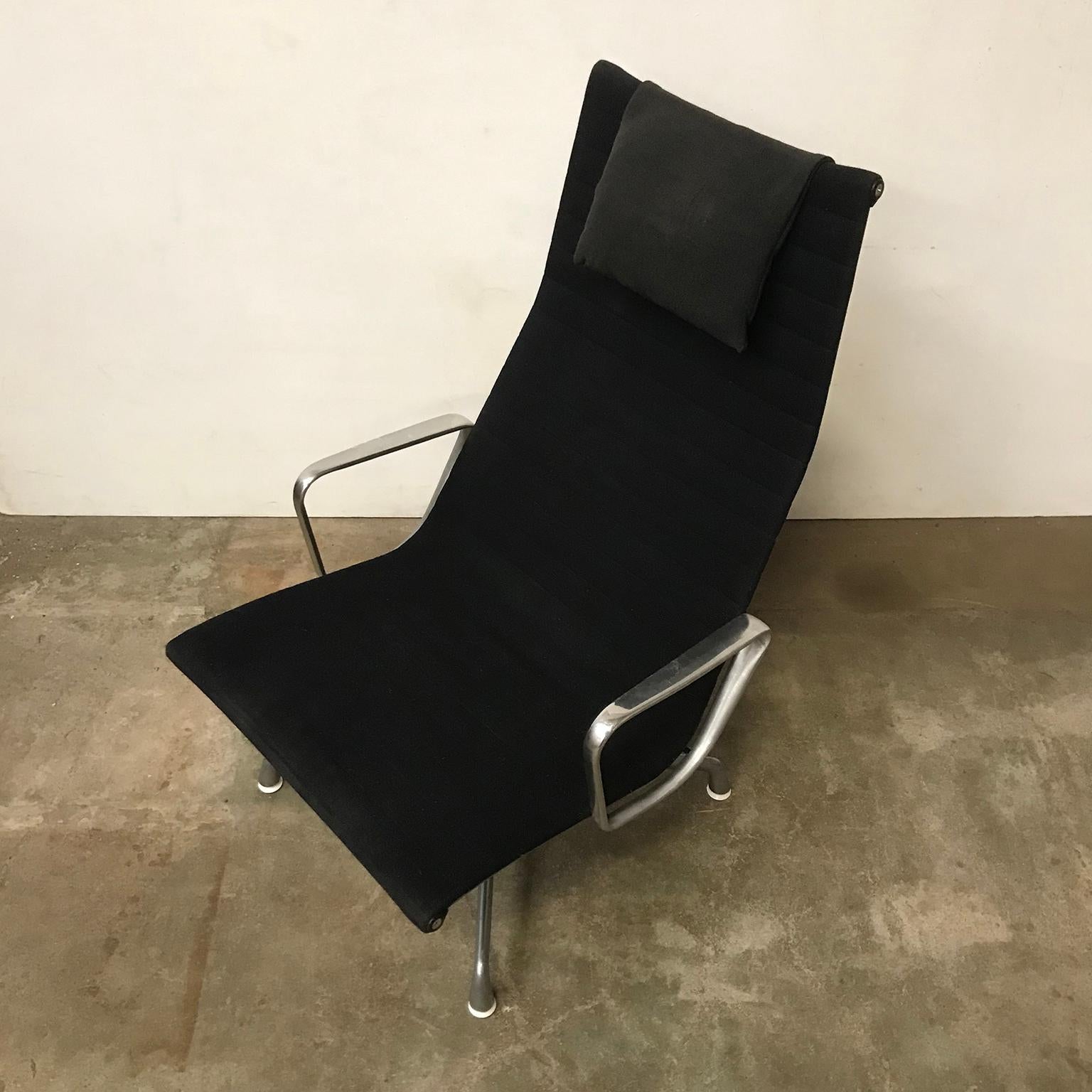 Aluminum 1958, Ray & Charles Eames, for Herman Miller, Early 4-Legs Lounge Chair EA 124