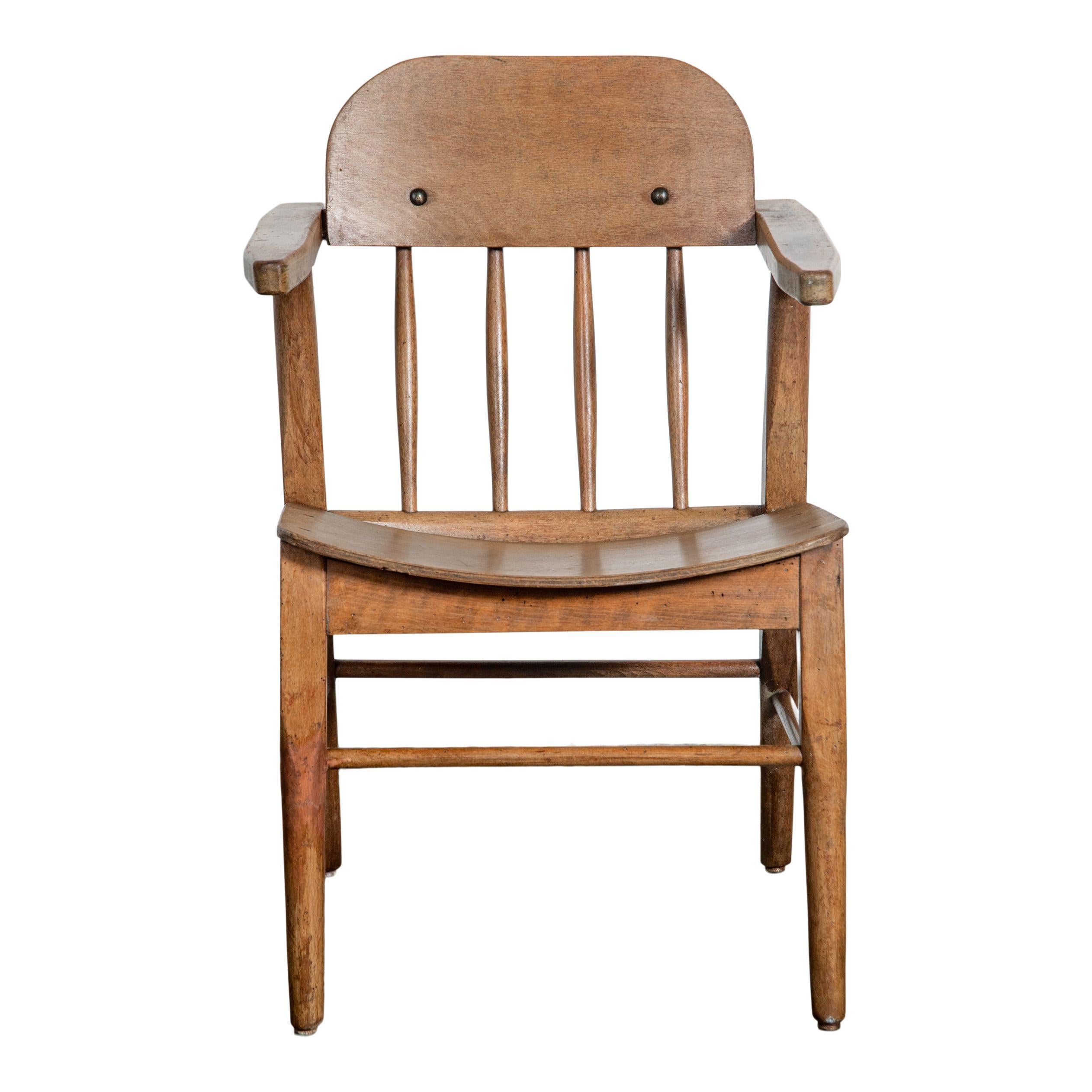 1958 Skandinavische MCM-Holz-Esszimmerstühle (Set von 8) im Zustand „Gut“ im Angebot in Fullerton, CA