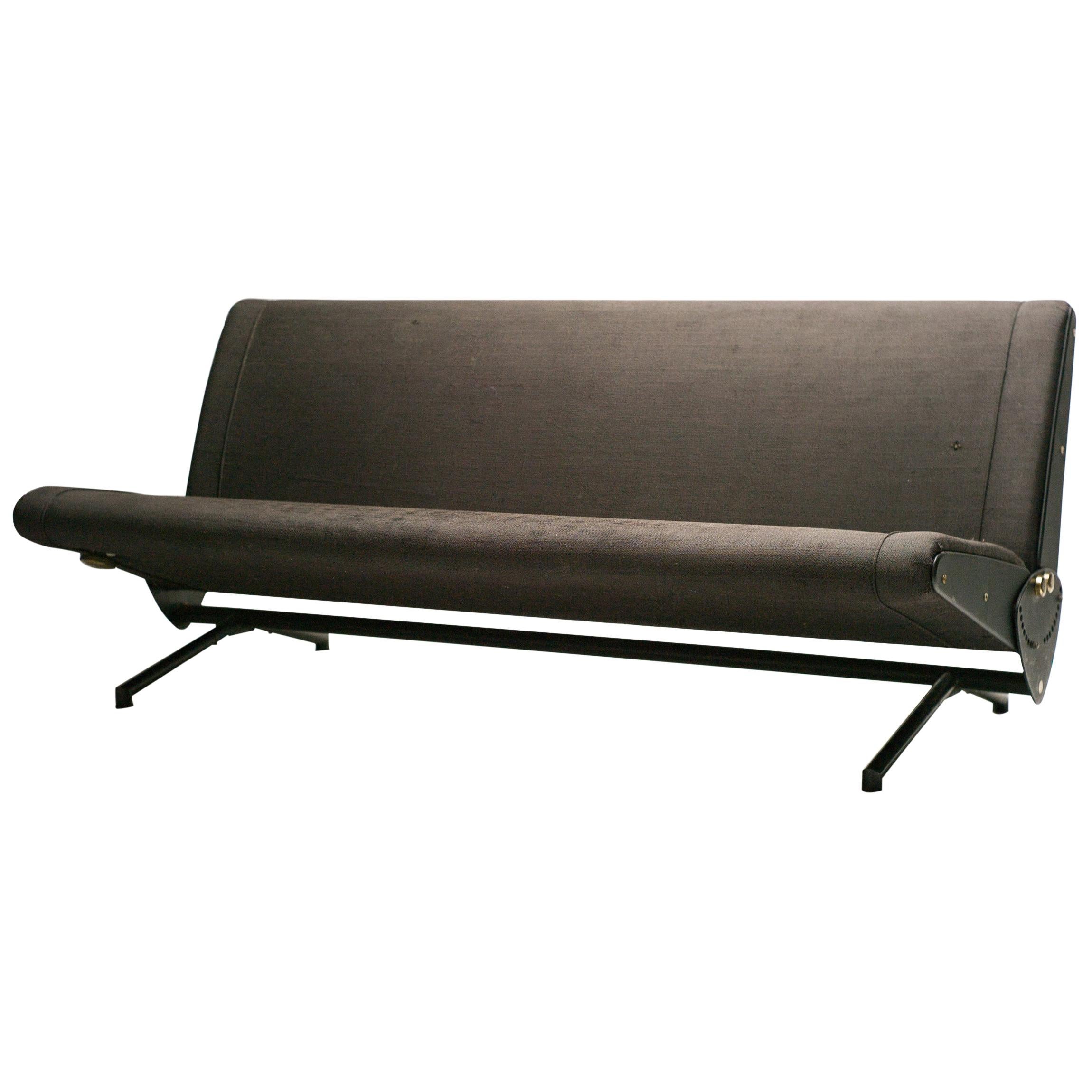 D70 Sofa