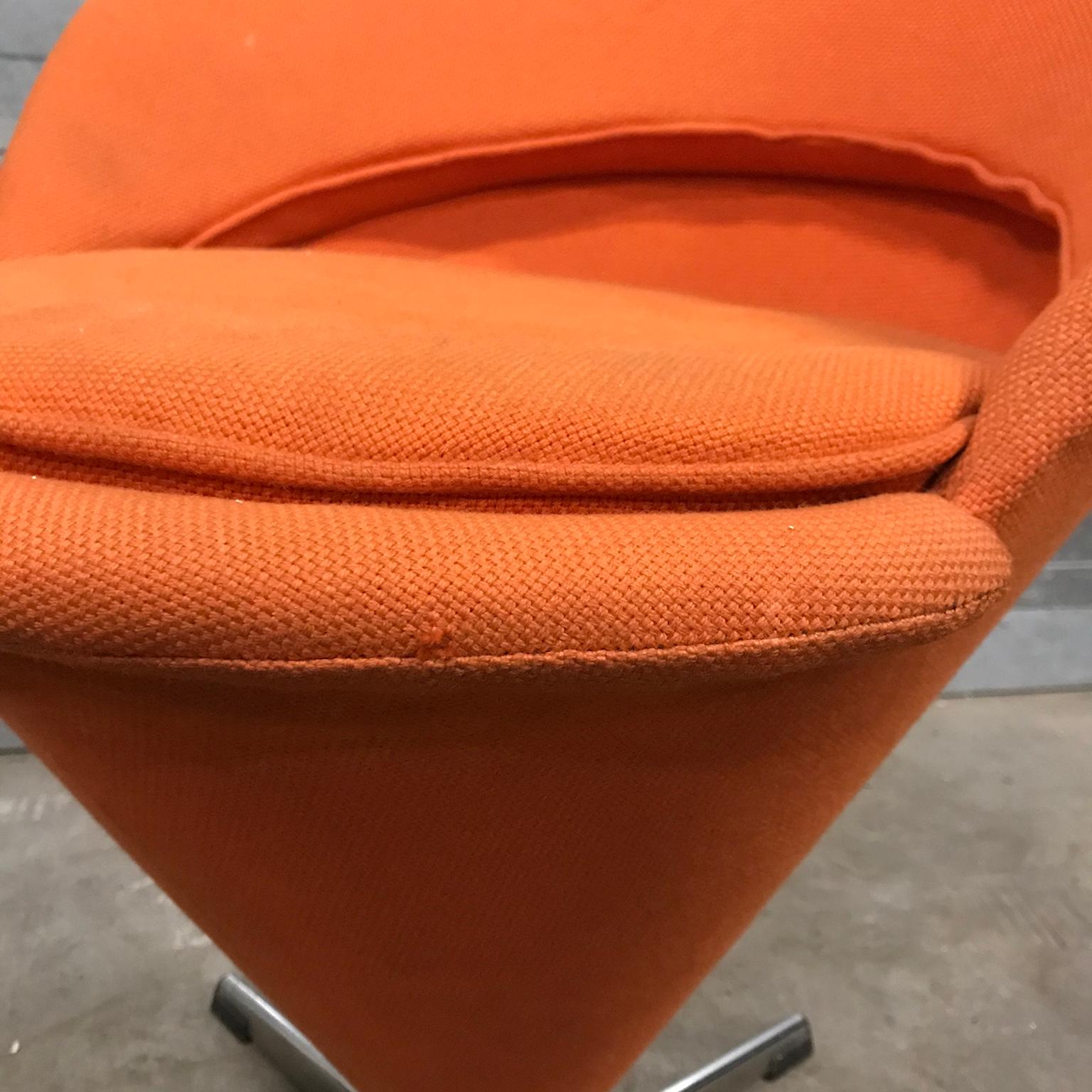 1958, Verner Panton for Rosenthal, Cone Chair in Original Orange Fabric 3