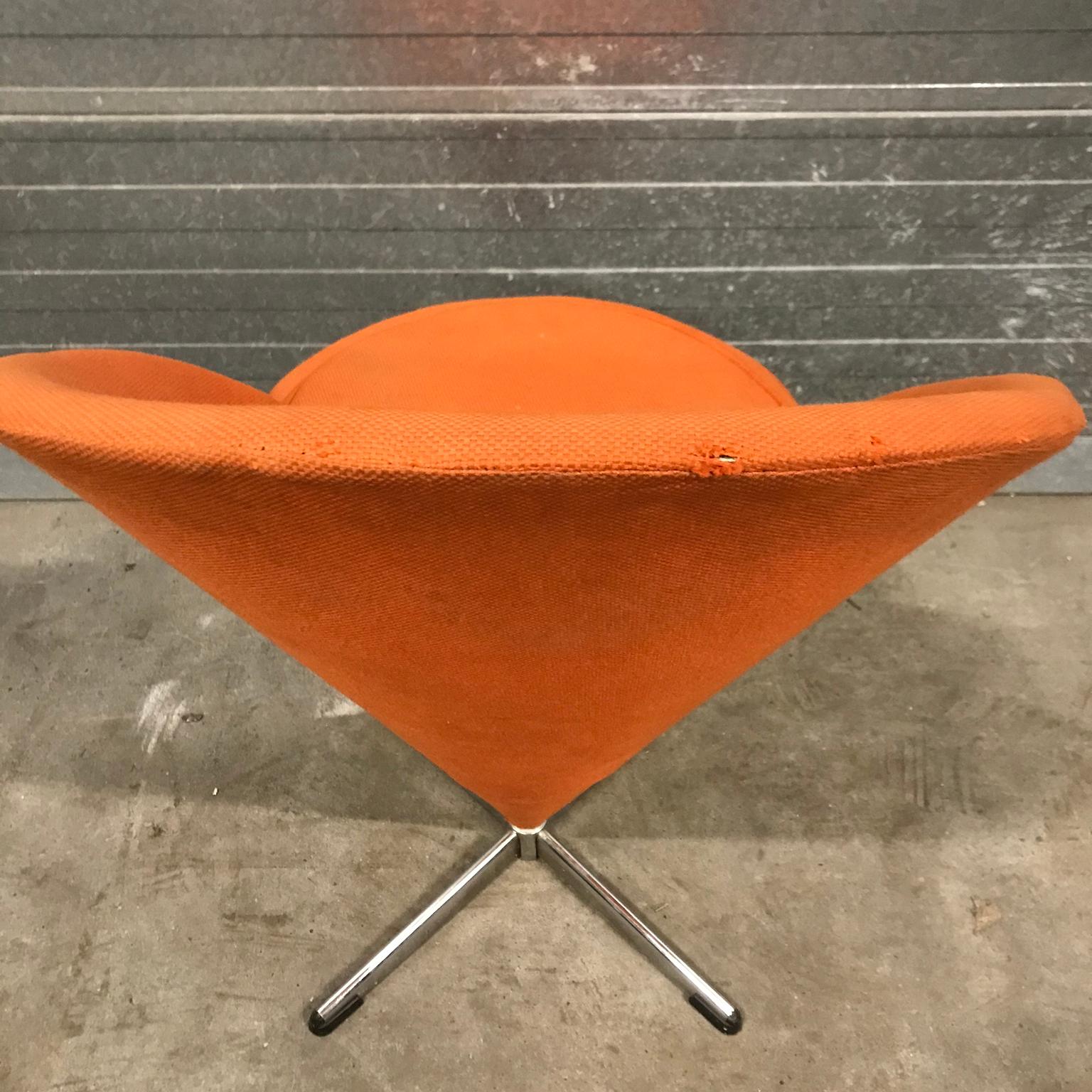 1958, Verner Panton for Rosenthal, Cone Chair in Original Orange Fabric 4