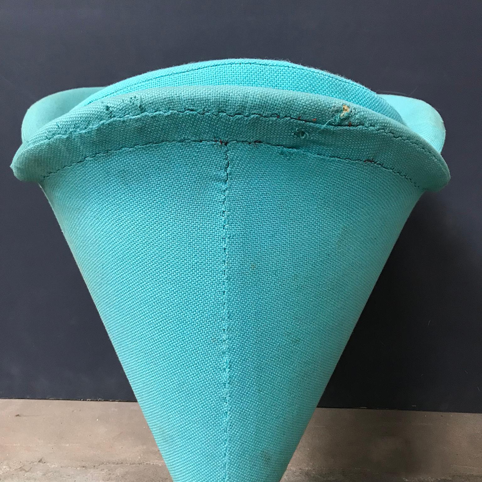 1958, Verner Panton for Rosenthal, Cone Chair in Original Turquoise Fabric 5