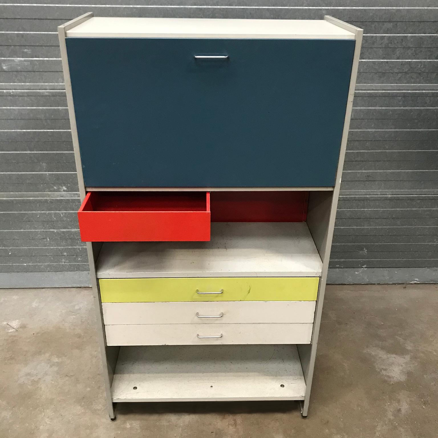 1959, Cordemeyer, Gispen, Desk Storage Cabinet 5600 with Folding Desktop For Sale 2