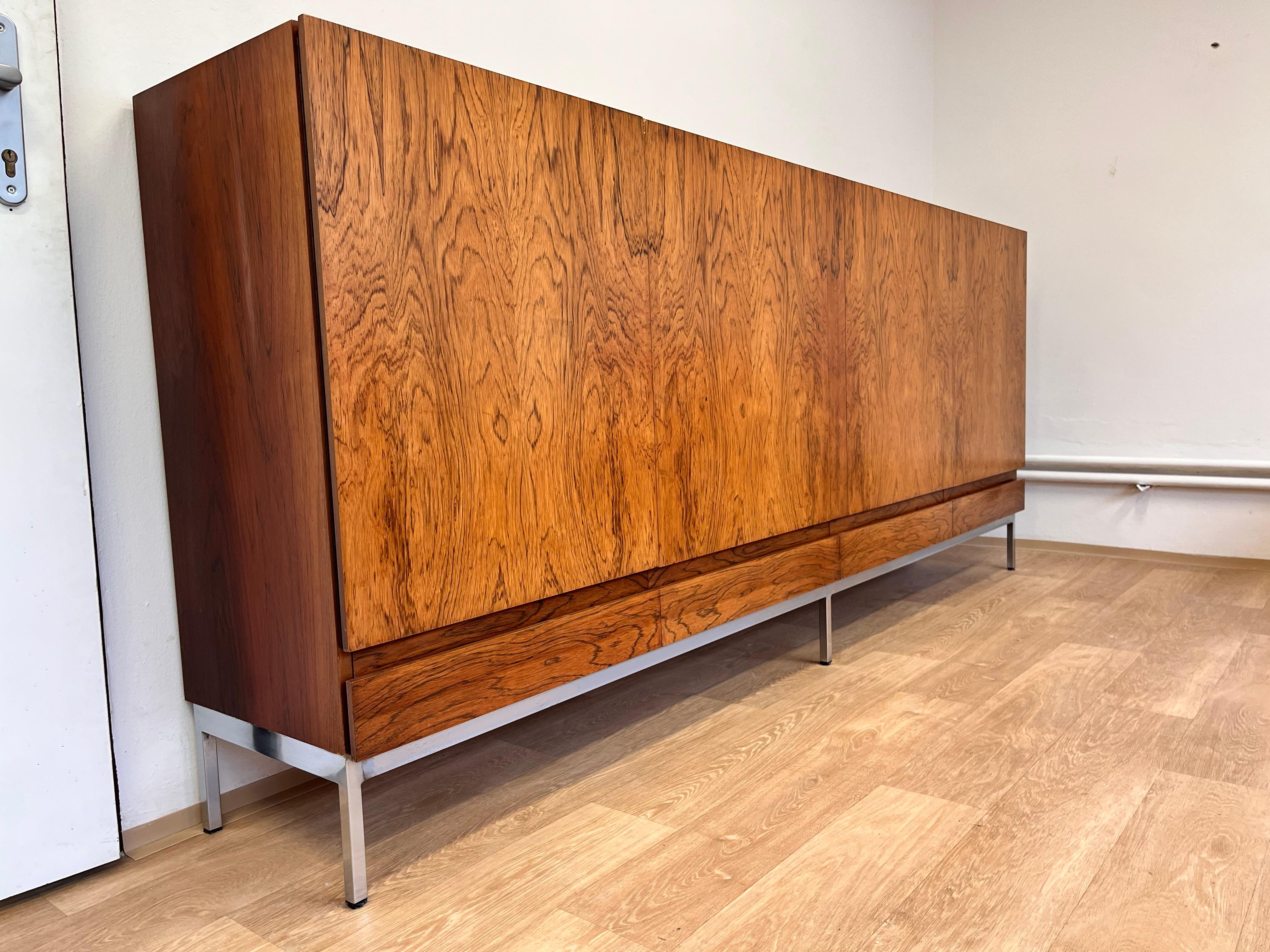 1959 Dieter Waeckerlin Rosewood B60 sideboard /Highboard by Behr In Excellent Condition For Sale In Praha, CZ