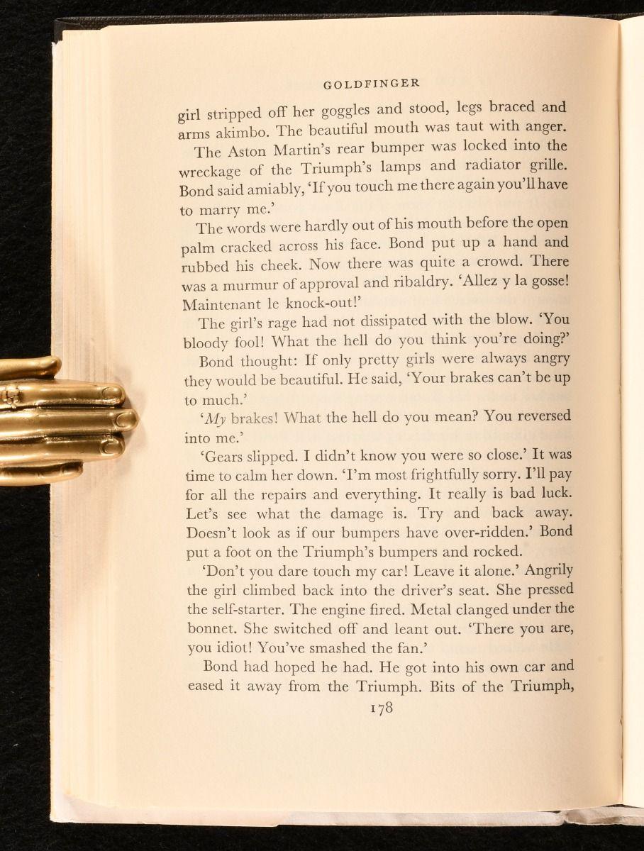Papier 1959 Goldfinger  en vente