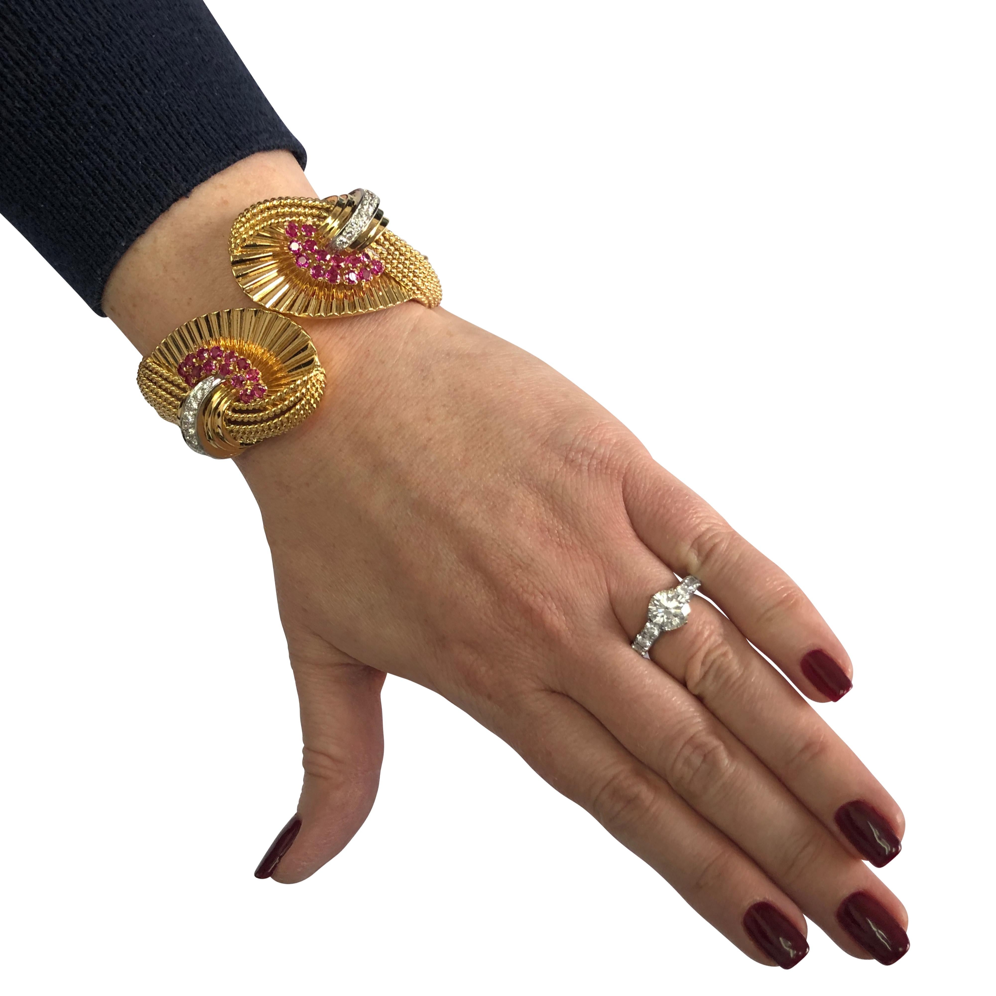 Retro 1959 Kutchinsky London  Ruby Diamond Gold Bangle Bracelet
