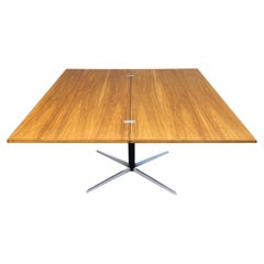 Table réglable 1959 en Wood Wood et Chrome par J.M. I. Thomas pour Wilhelm Renz, Germany Table réglable 1959 en Wood Wood et Chrome par J.M. I. Thomas pour Wilhelm Renz, Germany