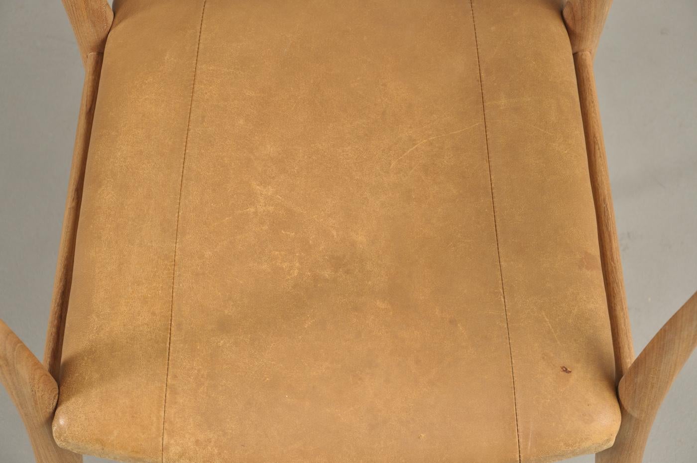 Fauteuil Sigurd Ressell de teck massif, assise recouverte de cuir naturel, 1959 Bon état - En vente à London, GB
